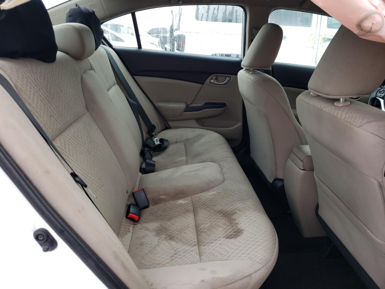 Photo 6 from auction – 2015 HONDA CIVIC LX with VIN 19XFB2F59FE251943