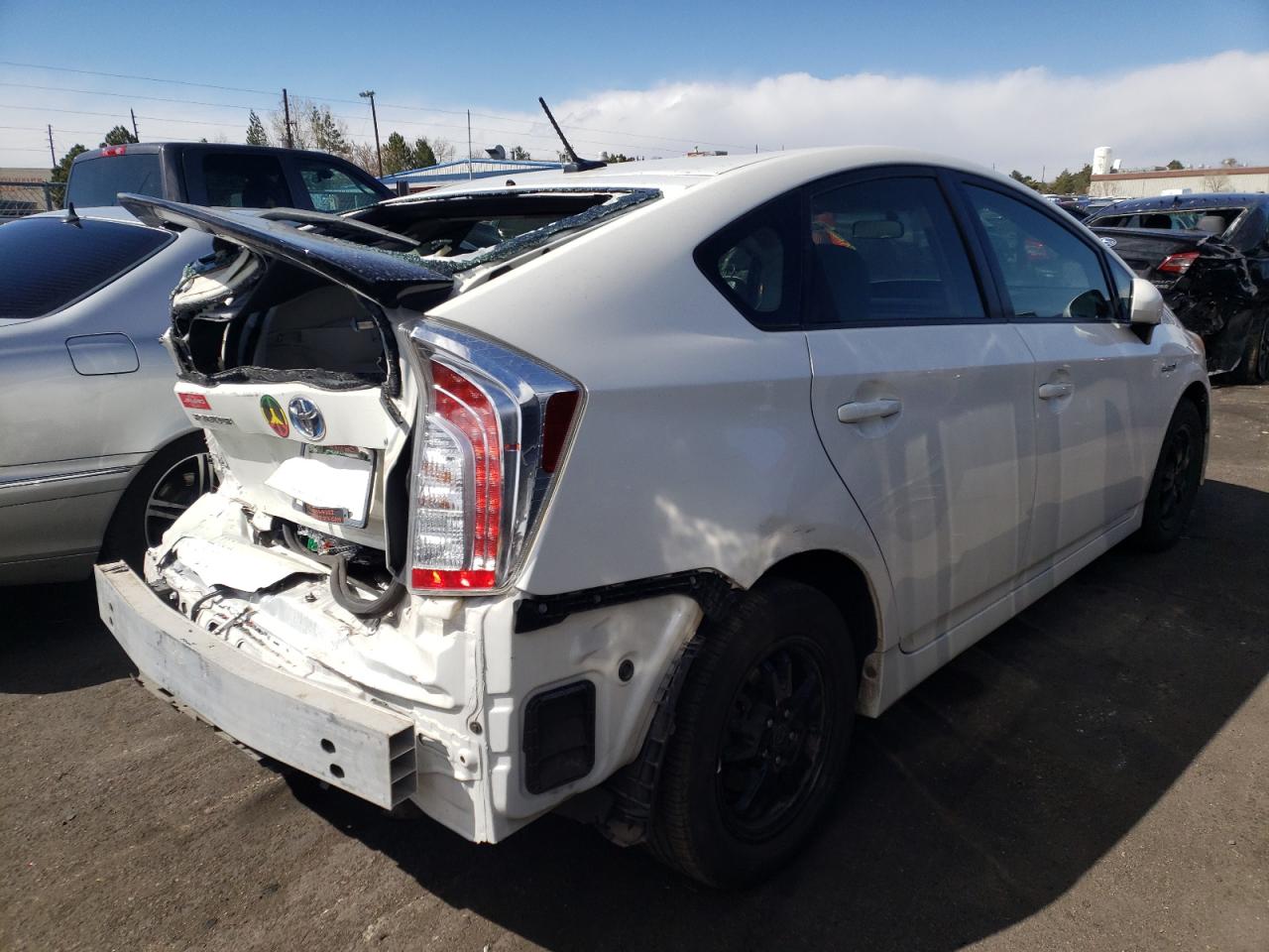 Photo 4 from auction – 2013 TOYOTA PRIUS with VIN JTDKN3DUXD5631694