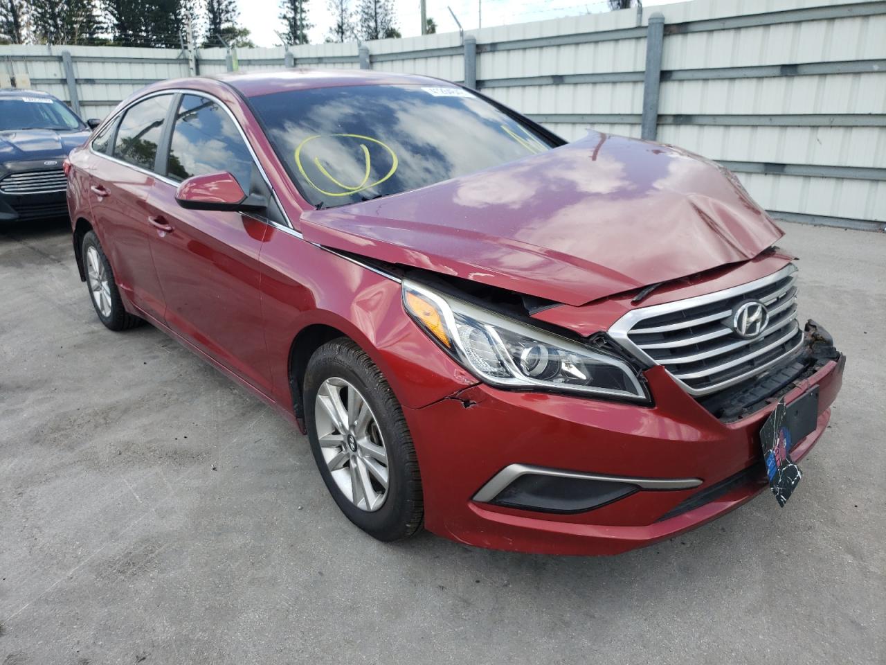 Photo 1 from auction – 2016 HYUNDAI SONATA SE with VIN 5NPE24AF1GH407395