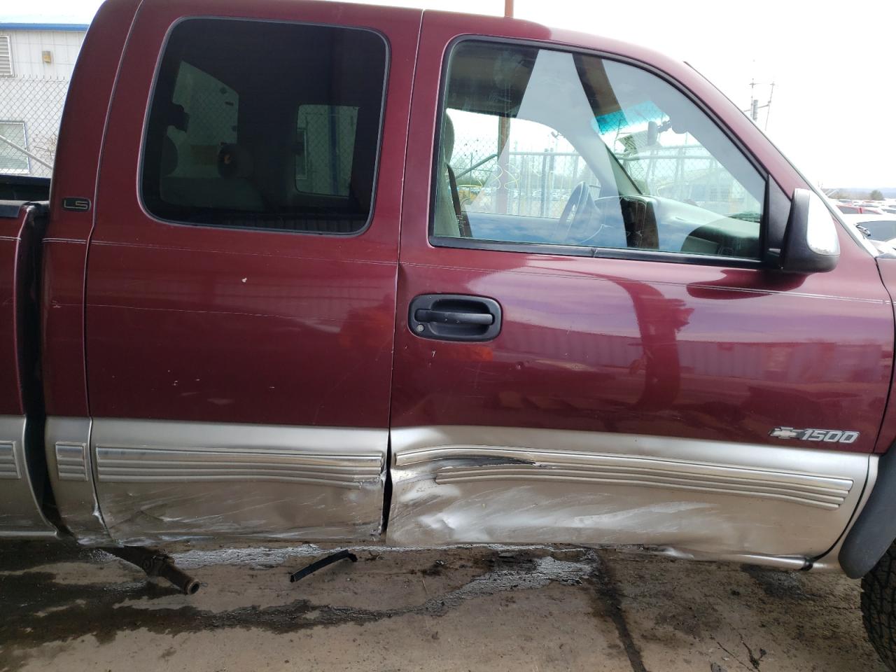 Photo 9 from auction – 2000 CHEVROLET SILVERADO with VIN 2GCEC19T1Y1332643