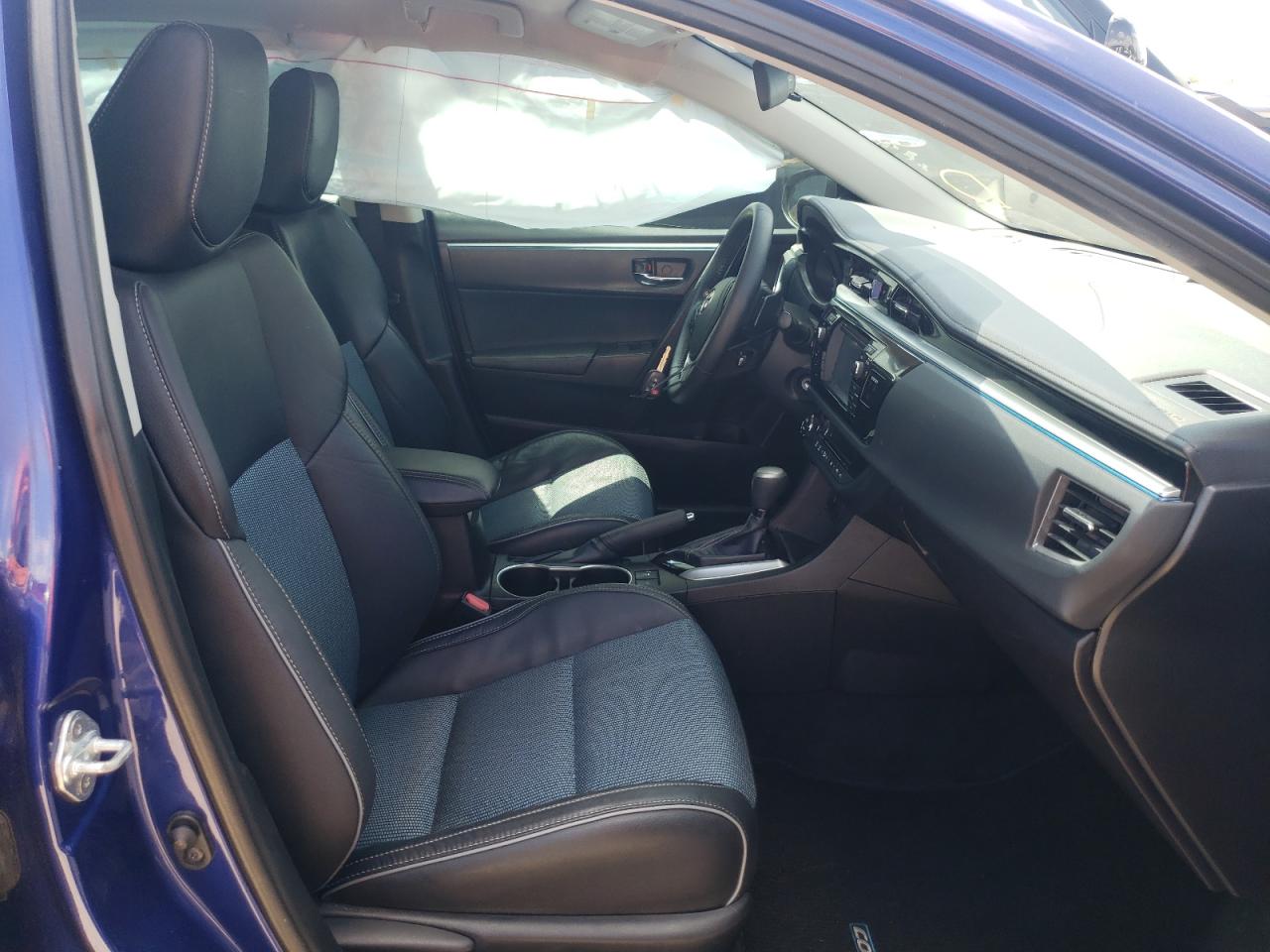 Photo 5 from auction – 2016 TOYOTA COROLLA L with VIN 5YFBURHE4GP531381