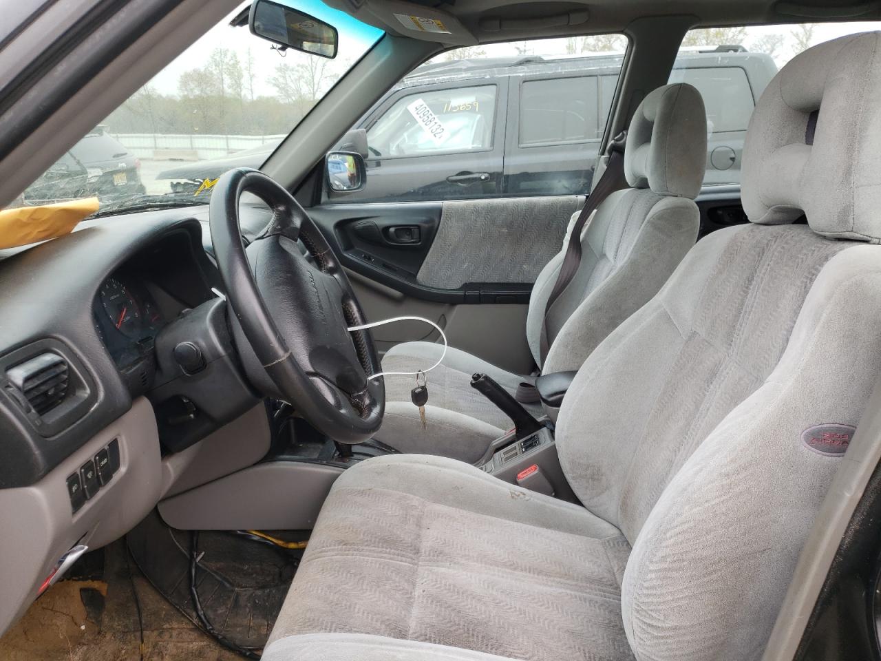 Photo 5 from auction – 2002 SUBARU FORESTER S with VIN JF1SF65612H708503