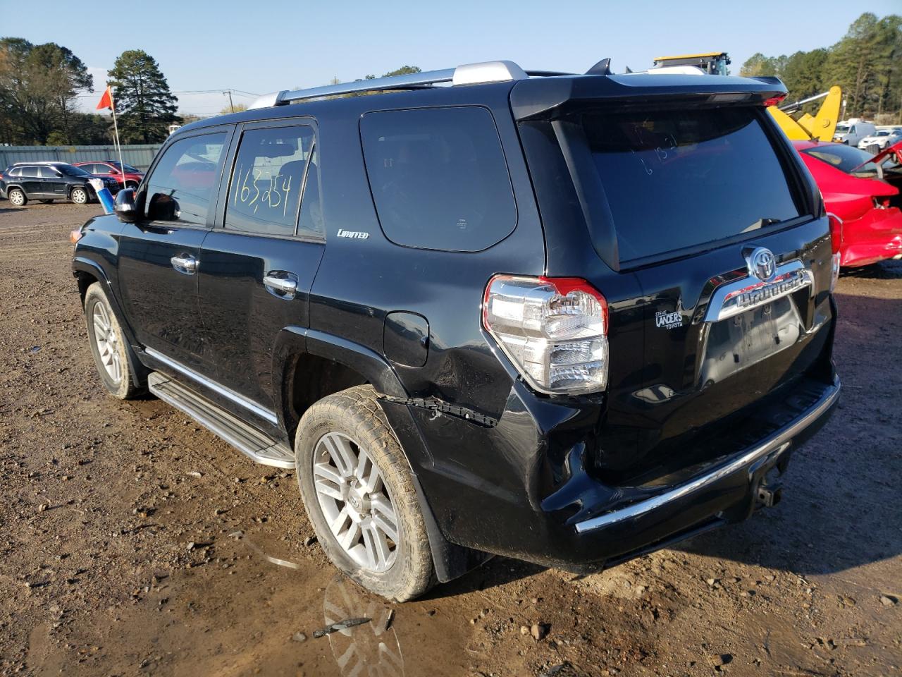 Photo 3 from auction – 2011 TOYOTA 4RUNNER SR with VIN JTEBU5JR7B5067025