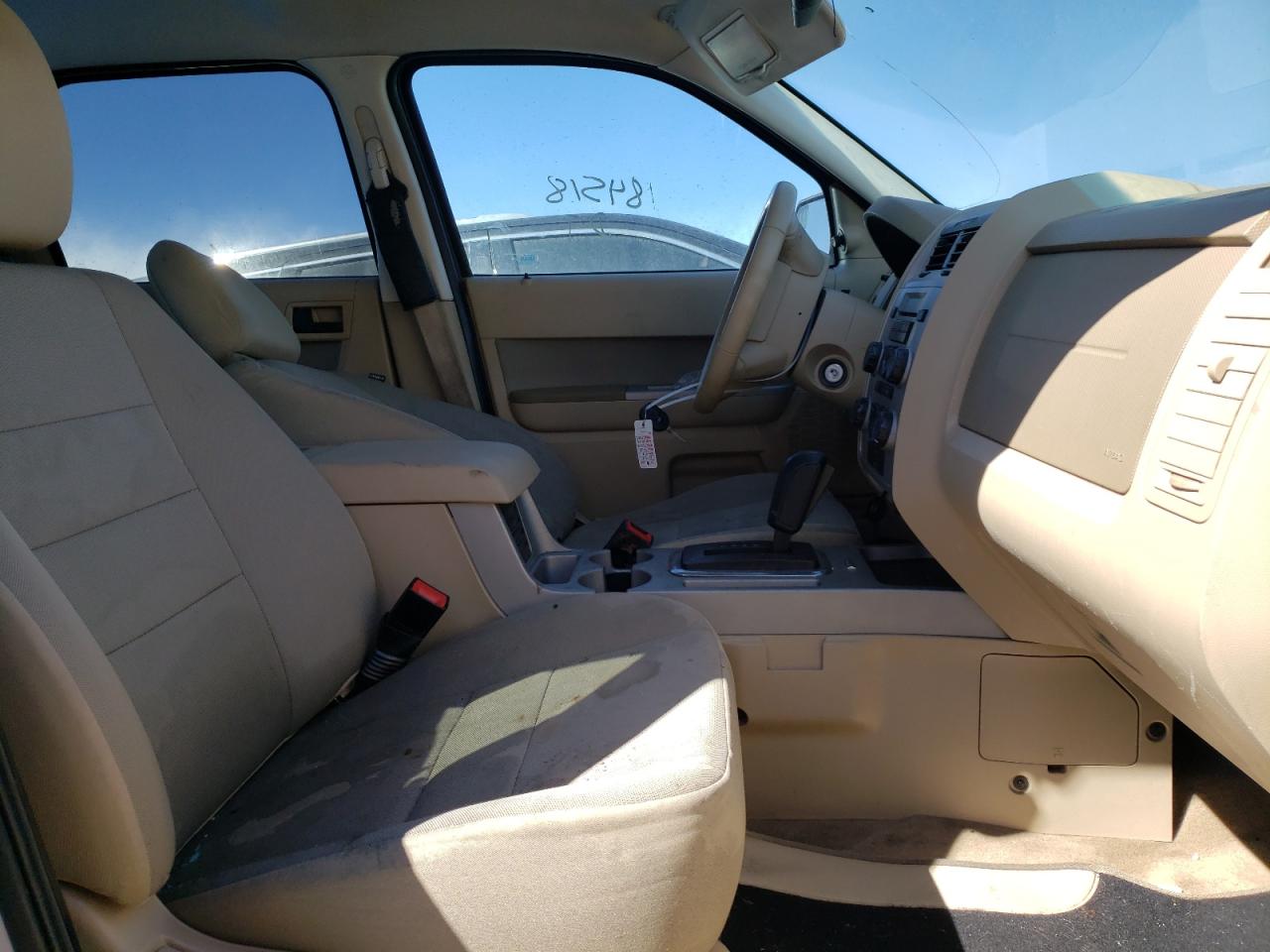 صورة رقم 5 من المزاد - 2011 FORD ESCAPE XLT مع VIN 1FMCU9D77BKC39108
