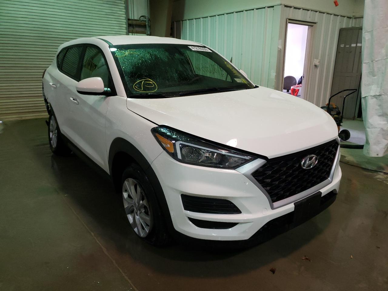 HYUNDAI TUCSON SE 2020 with VIN KM8J2CA49LU234518 - Photo from auction