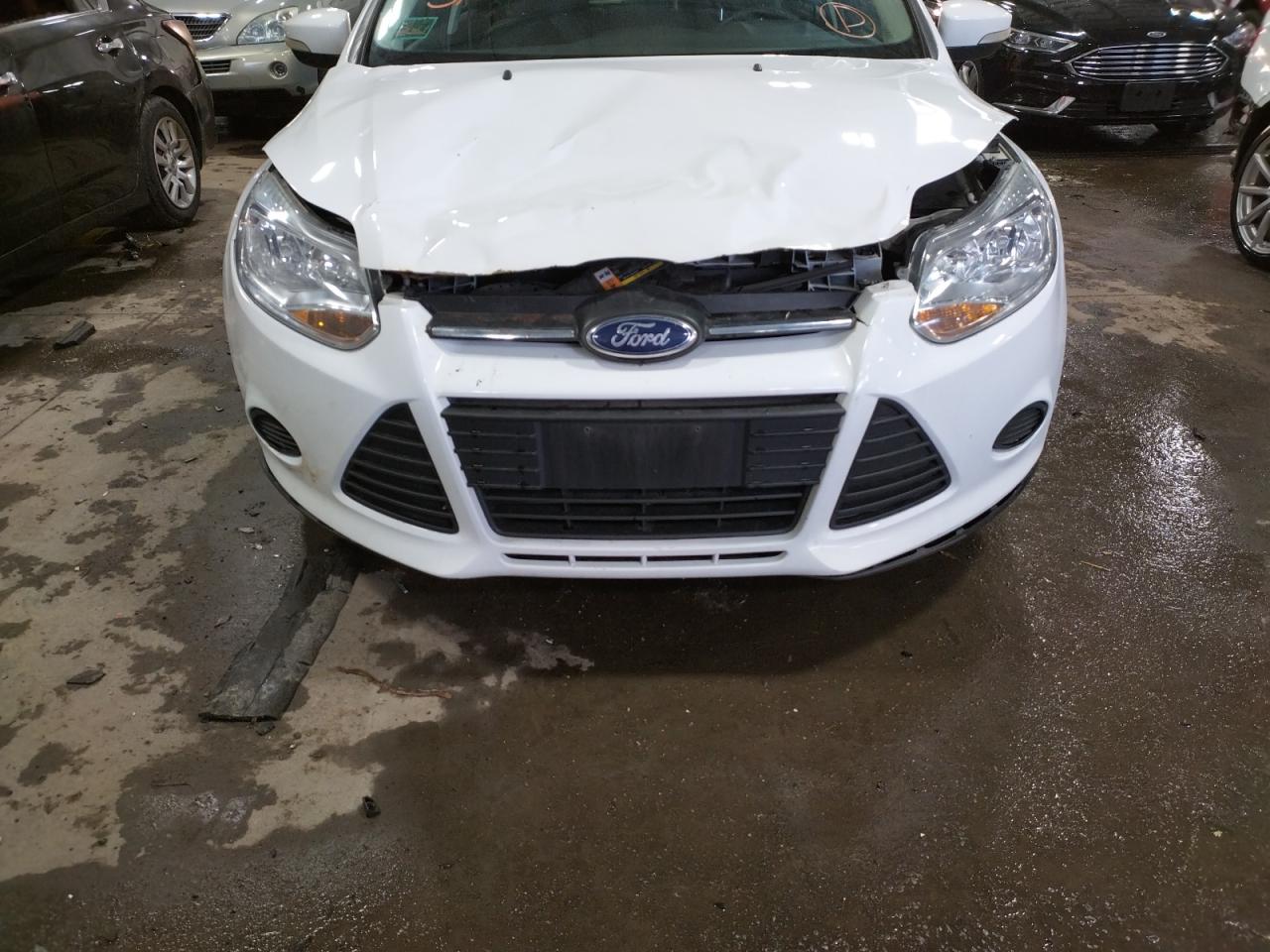 Photo 9 from auction – 2014 FORD FOCUS SE with VIN 1FADP3K2XEL162761
