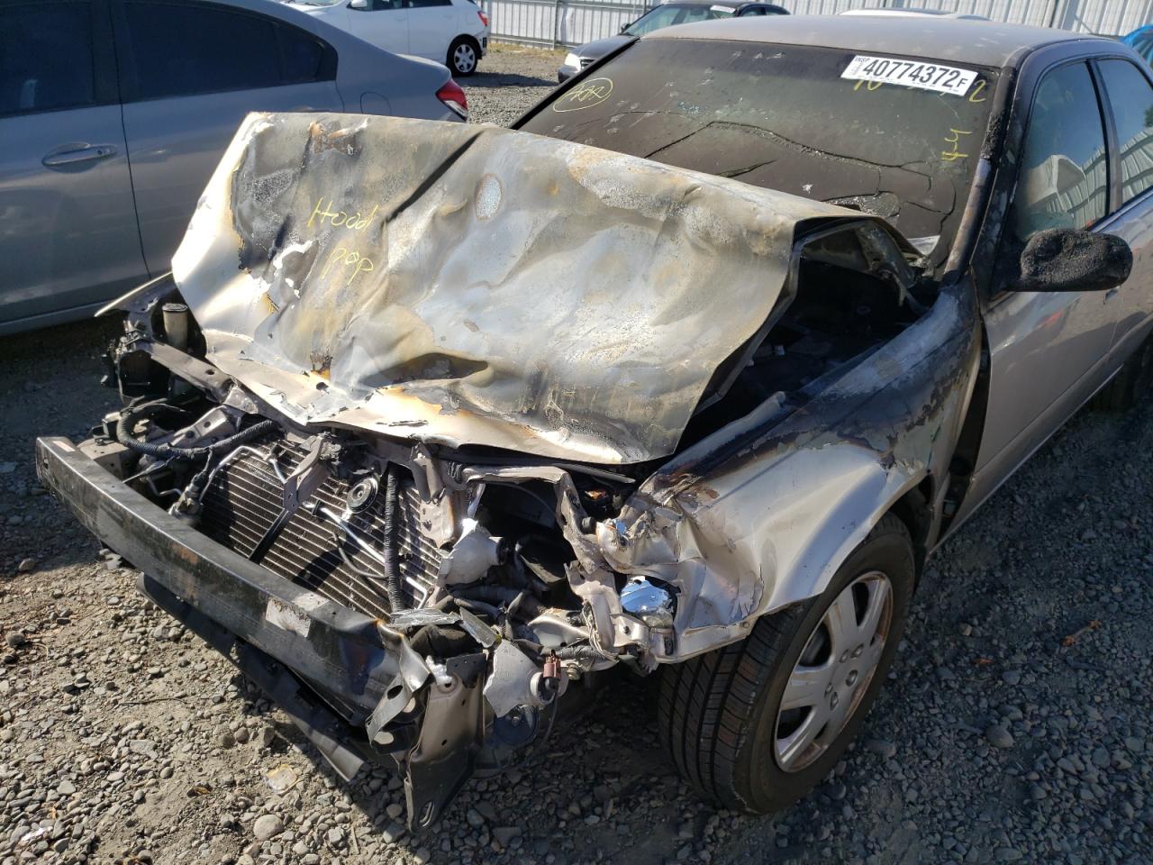 Photo 9 from auction – 2000 TOYOTA CAMRY CE with VIN 4T1BG22K7YU739655