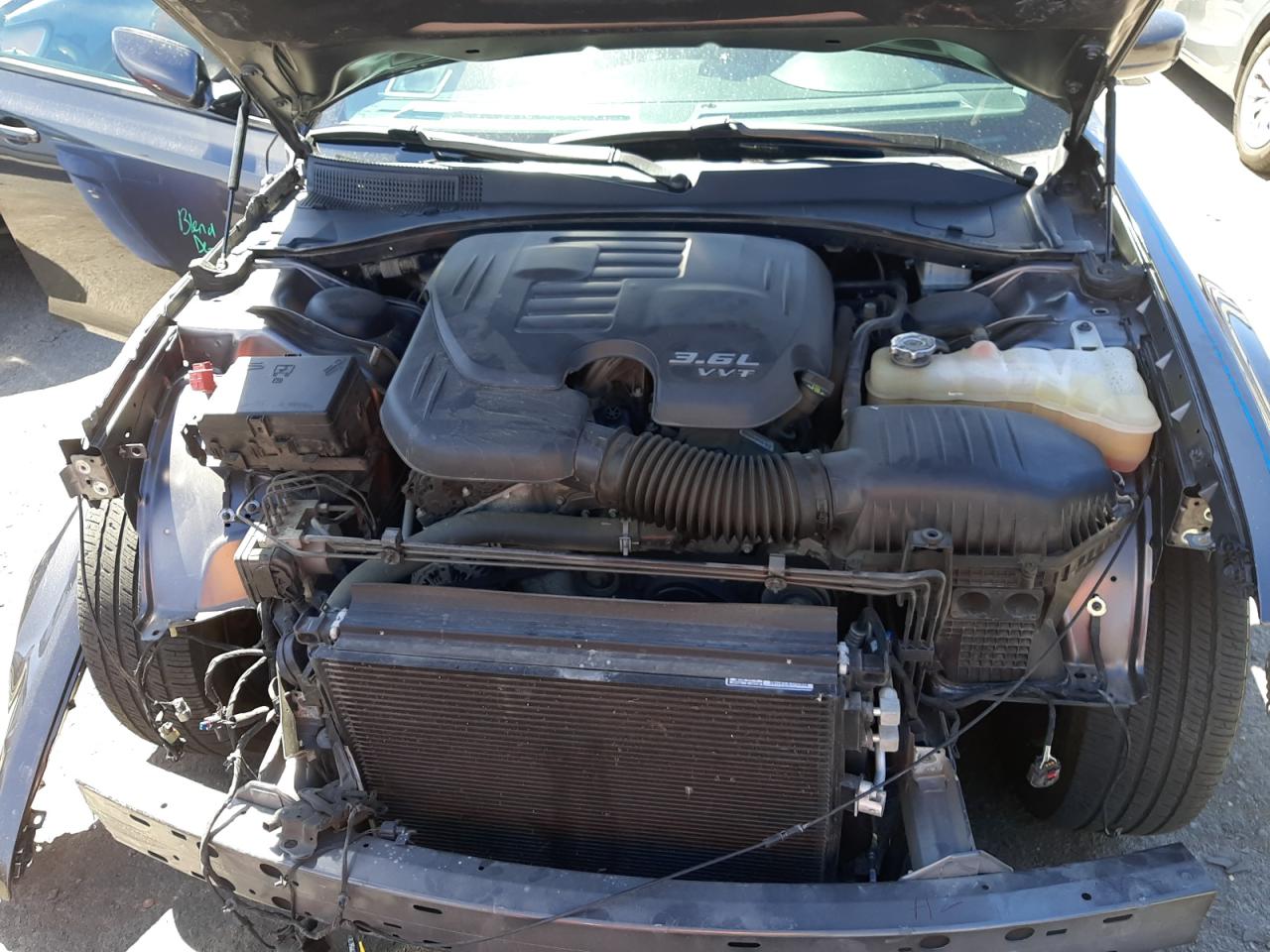 Photo 7 from auction – 2017 CHRYSLER 300 S with VIN 2C3CCAGG3HH637702