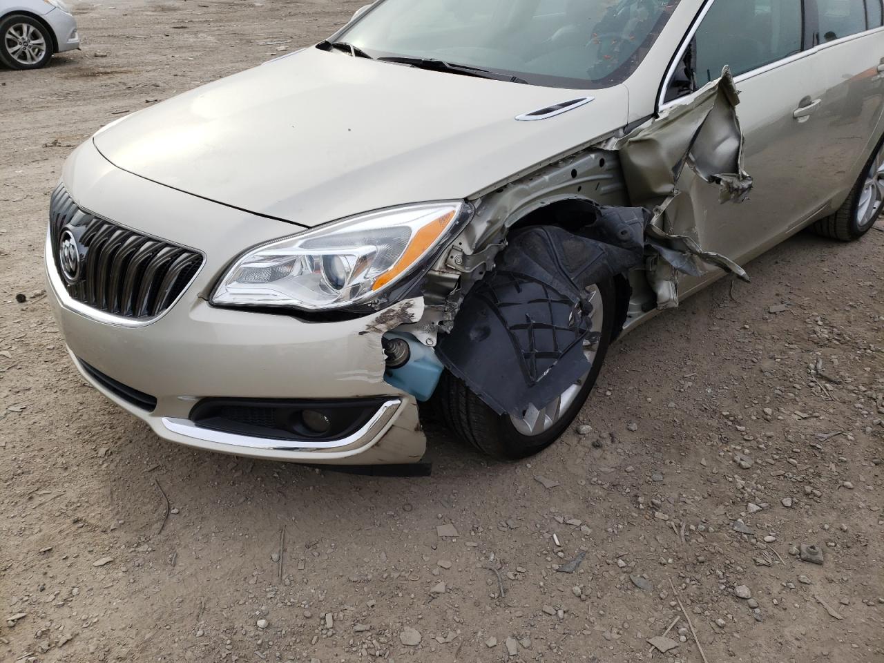 Photo 9 from auction – 2015 BUICK REGAL with VIN 2G4GV5EK0F9270993