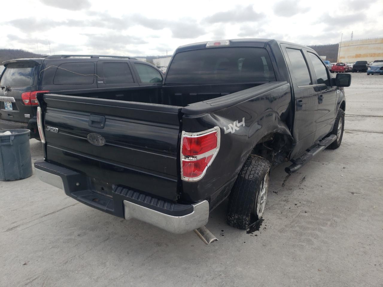 Photo 4 from auction – 2010 FORD F150 SUPER with VIN 1FTEW1E85AKA24650