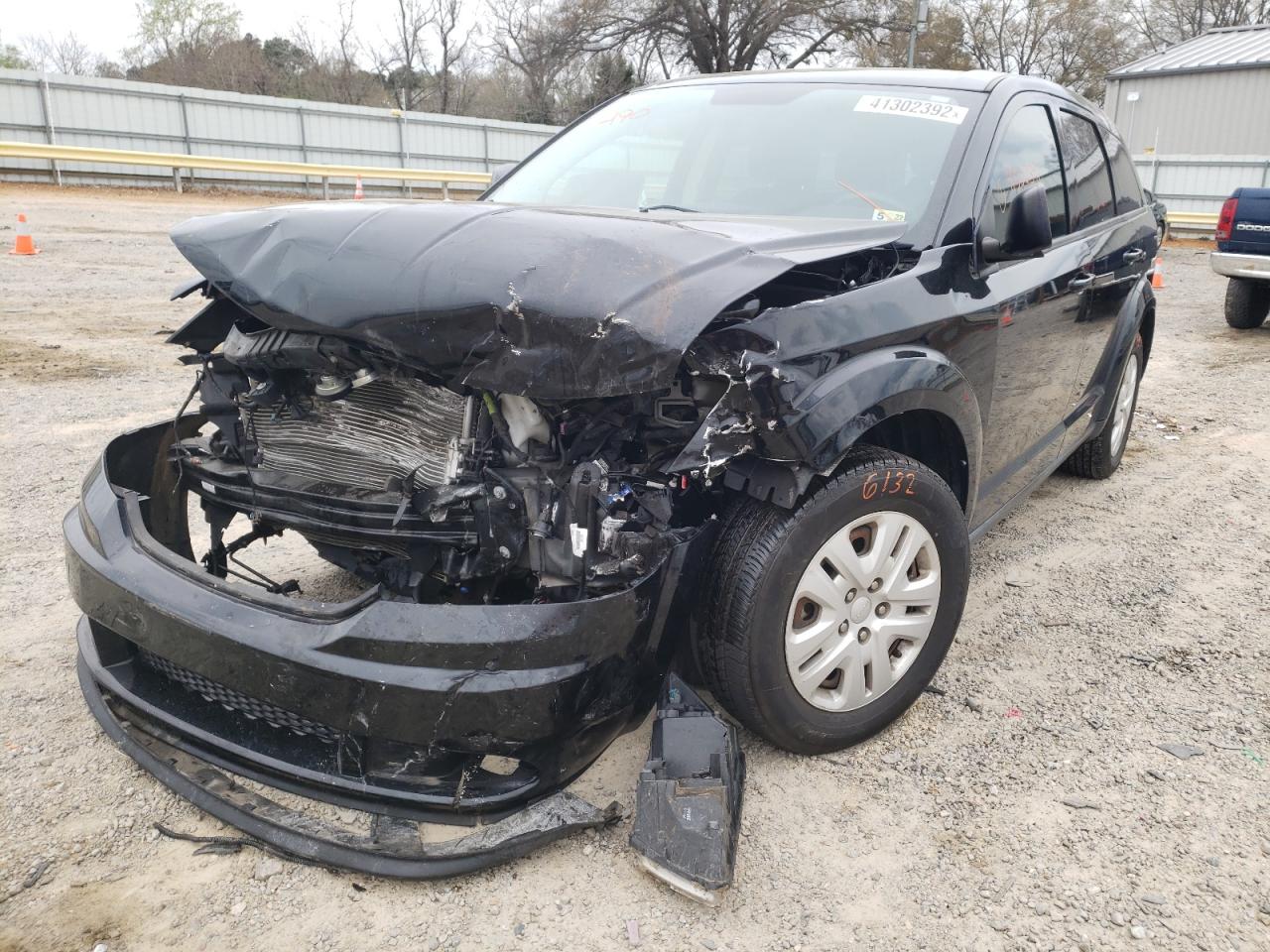Photo 2 from auction – 2015 DODGE JOURNEY SE with VIN 3C4PDCAB8FT747670