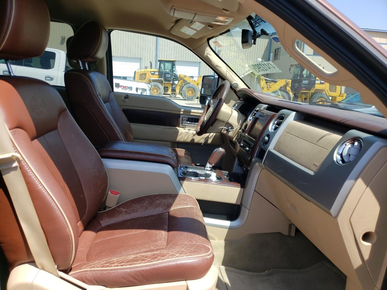 Photo 5 from auction – 2011 FORD F150 SUPER with VIN 1FTFW1CT7BKD67716