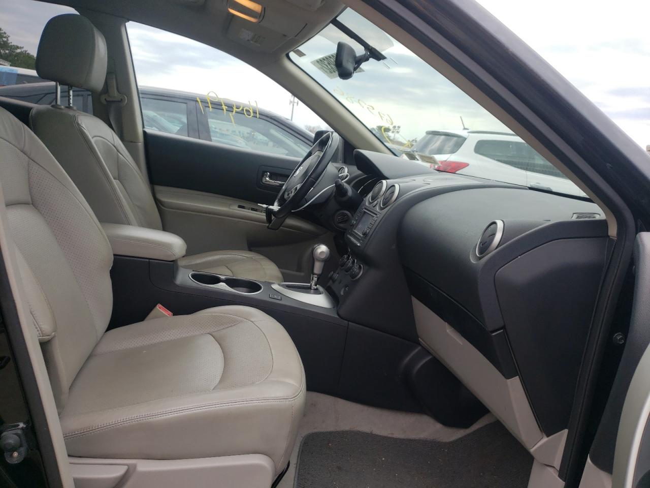 Photo 5 from auction – 2011 NISSAN ROGUE with VIN JN8AS5MV0BW675286