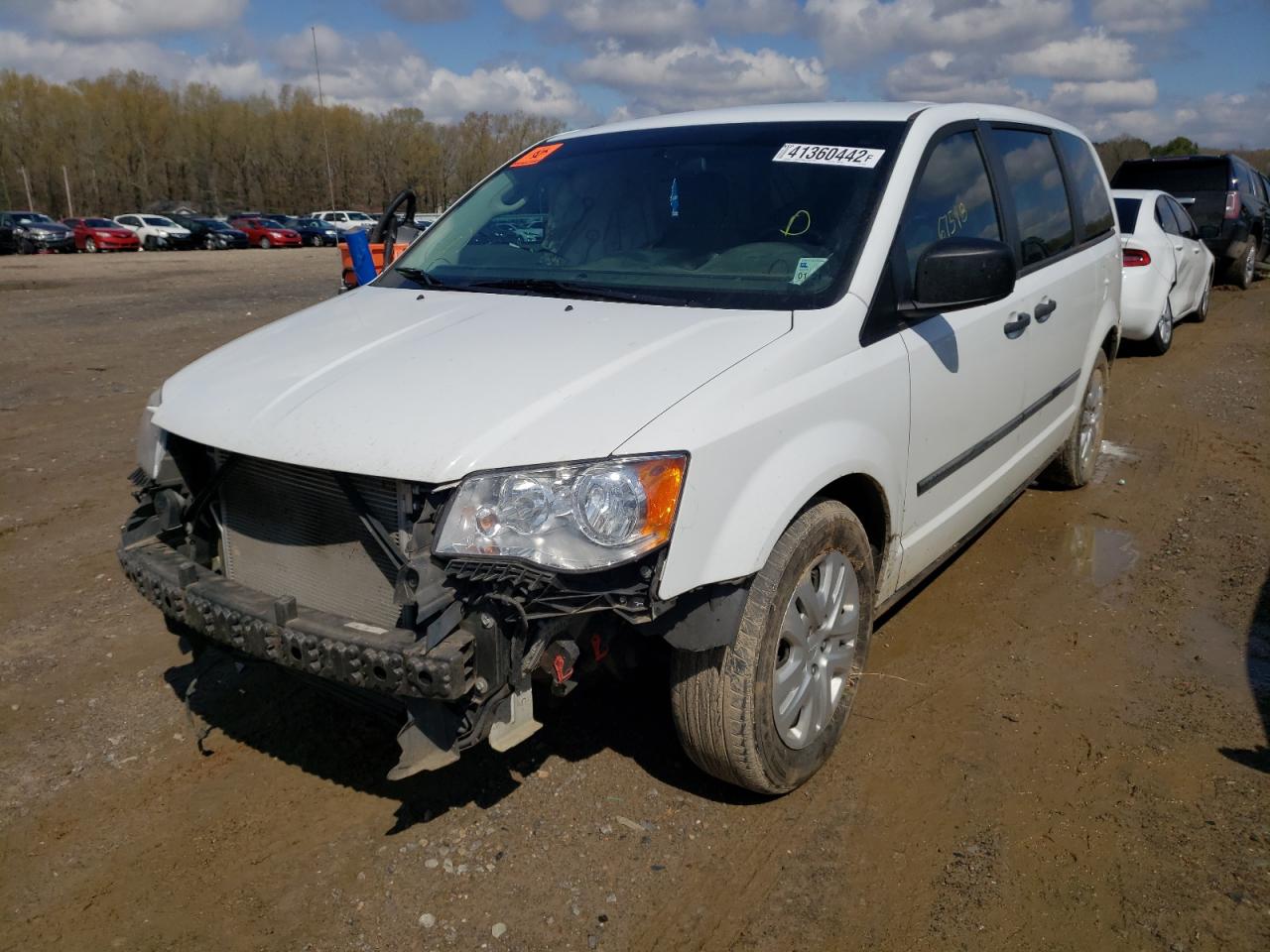 Photo 2 from auction – 2014 DODGE GRAND CARA with VIN 2C4RDGBG5ER145448