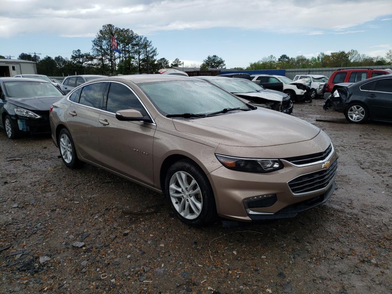 CHEVROLET MALIBU LT 2018 with VIN 1G1ZD5ST2JF245115 - Photo from auction