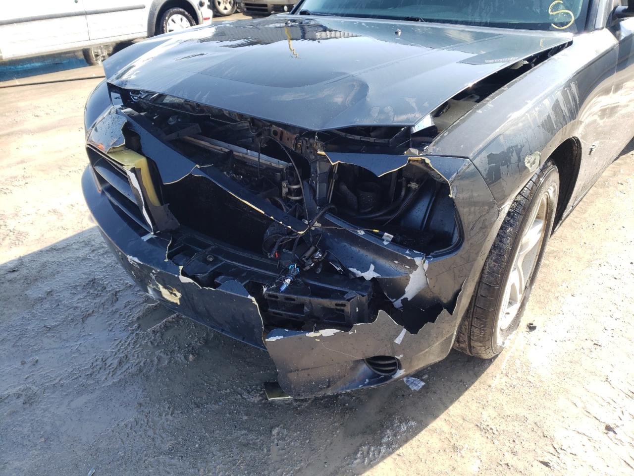 Photo 9 from auction – 2008 DODGE CHARGER with VIN 2B3KA43G78H234540