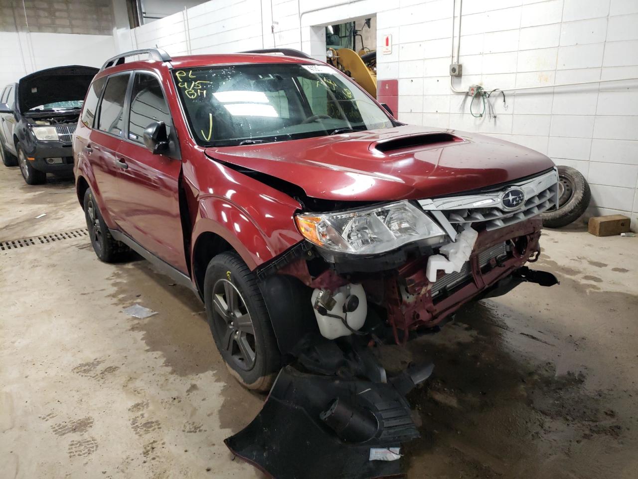 SUBARU FORESTER 2 2012 with VIN JF2SHABC8CH464952 - Photo from auction