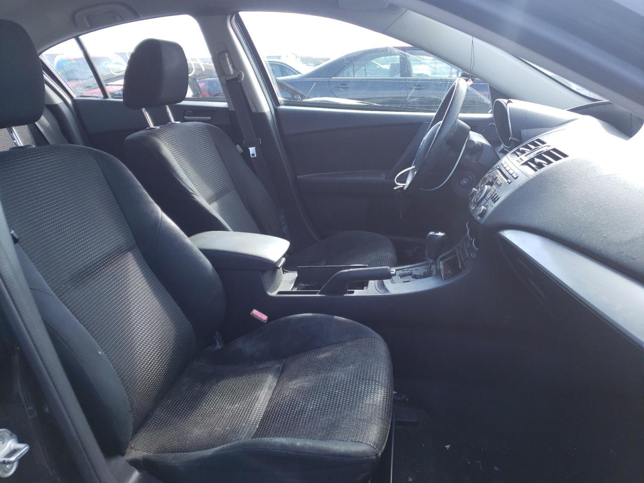 Photo 5 from auction – 2012 MAZDA 3 I with VIN JM1BL1V72C1695284
