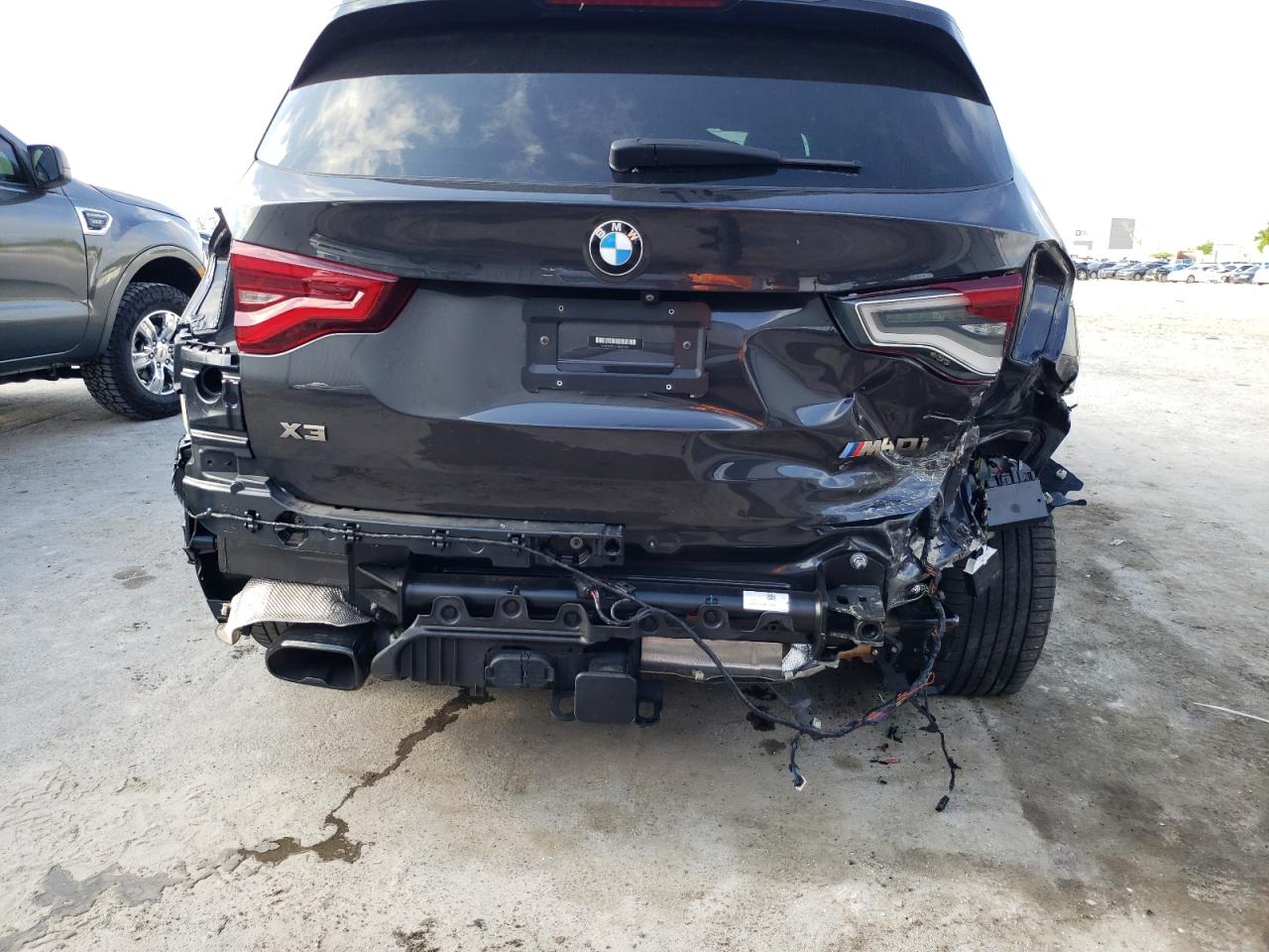 Photo 9 from auction – 2018 BMW X3 XDRIVEM with VIN 5UXTS3C59J0Z01769