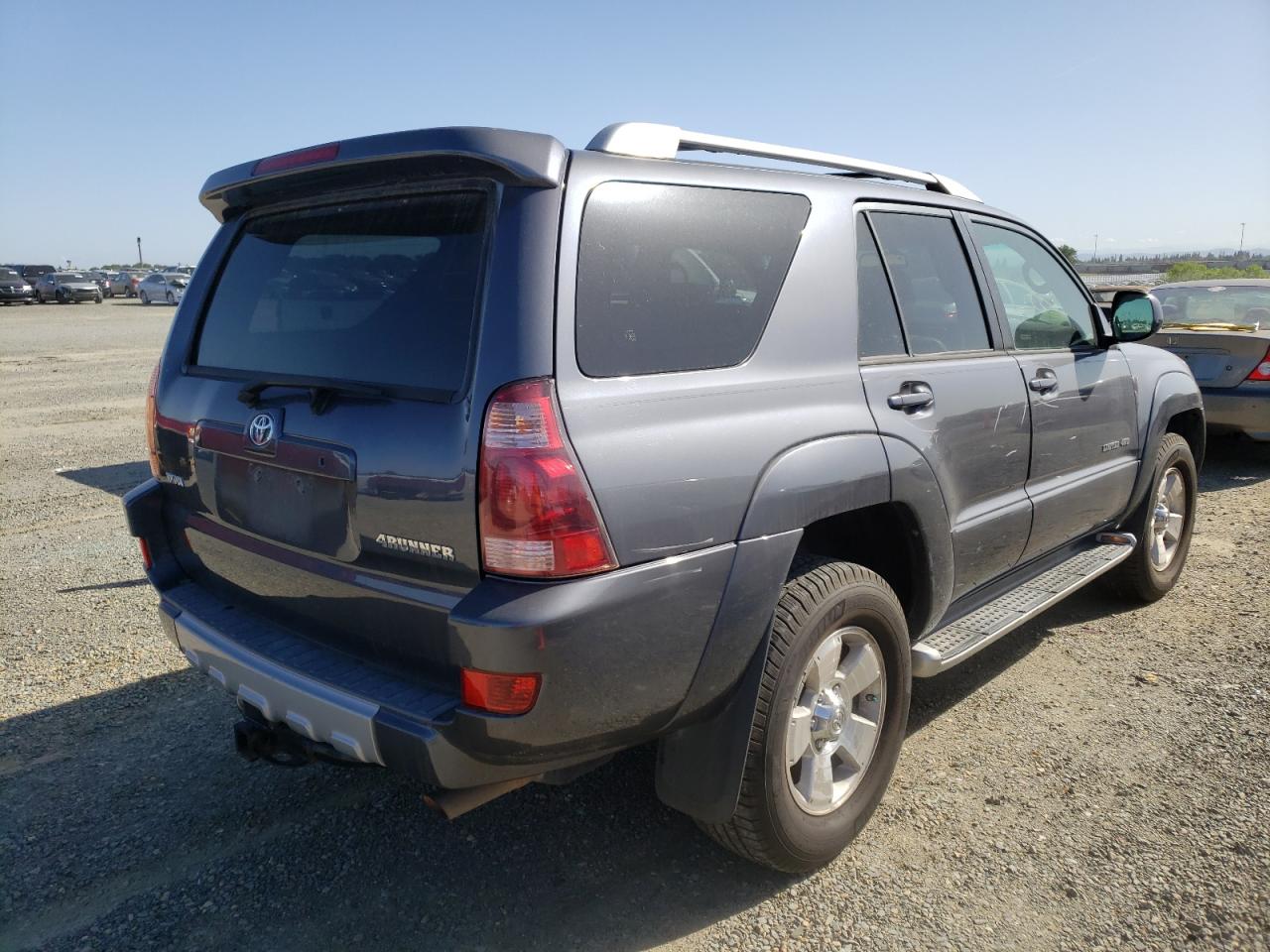 Photo 4 from auction – 2004 TOYOTA 4RUNNER LI with VIN JTEBT17R640034424