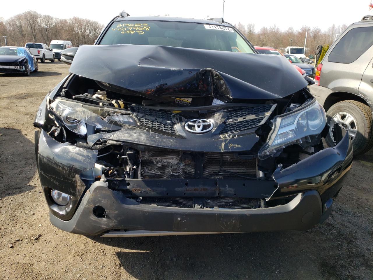 Photo 9 from auction – 2013 TOYOTA RAV4 LIMIT with VIN 2T3DFREV9DW017728