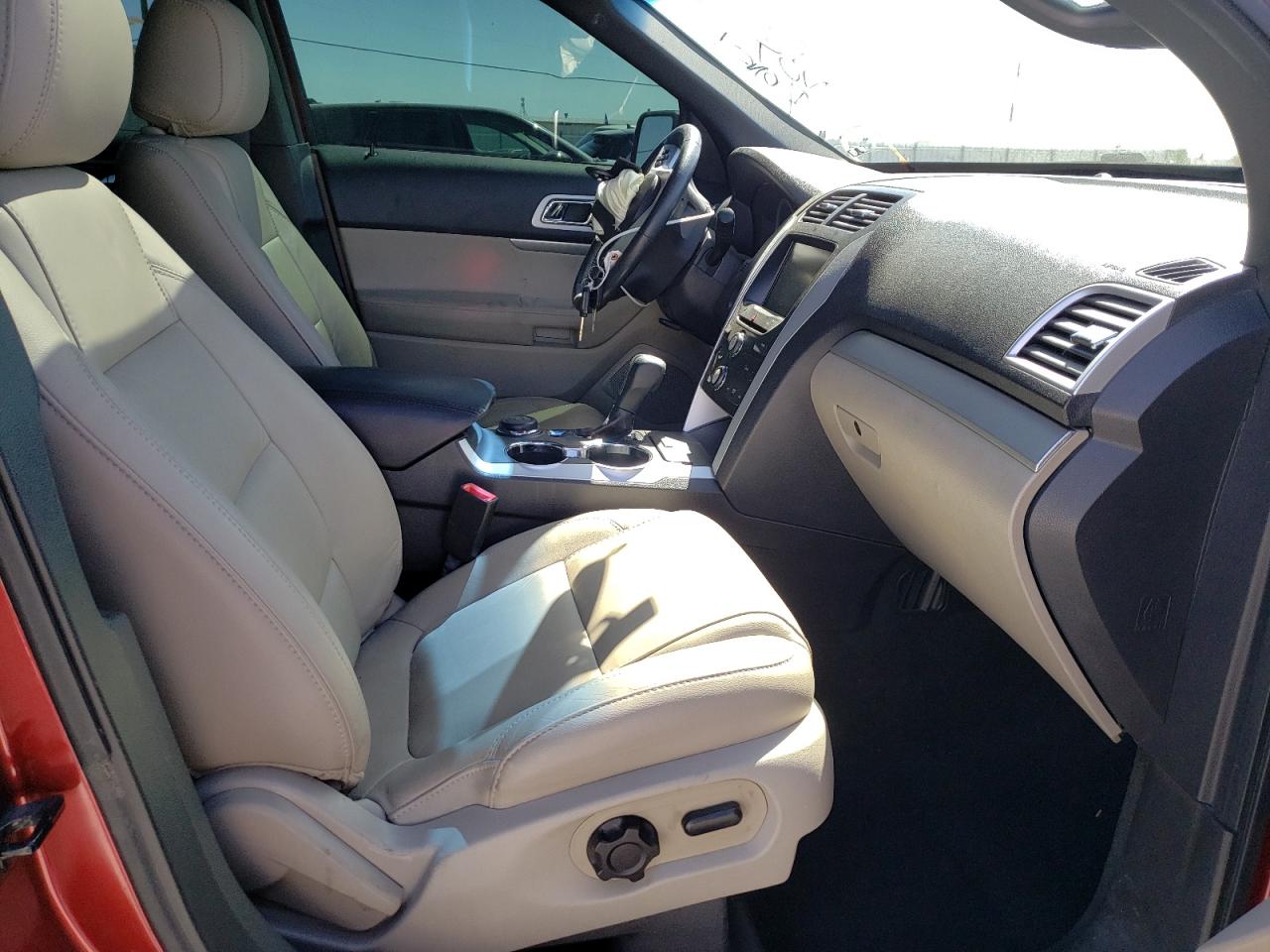 Photo 5 from auction – 2015 FORD EXPLORER X with VIN 1FM5K8D85FGC63966