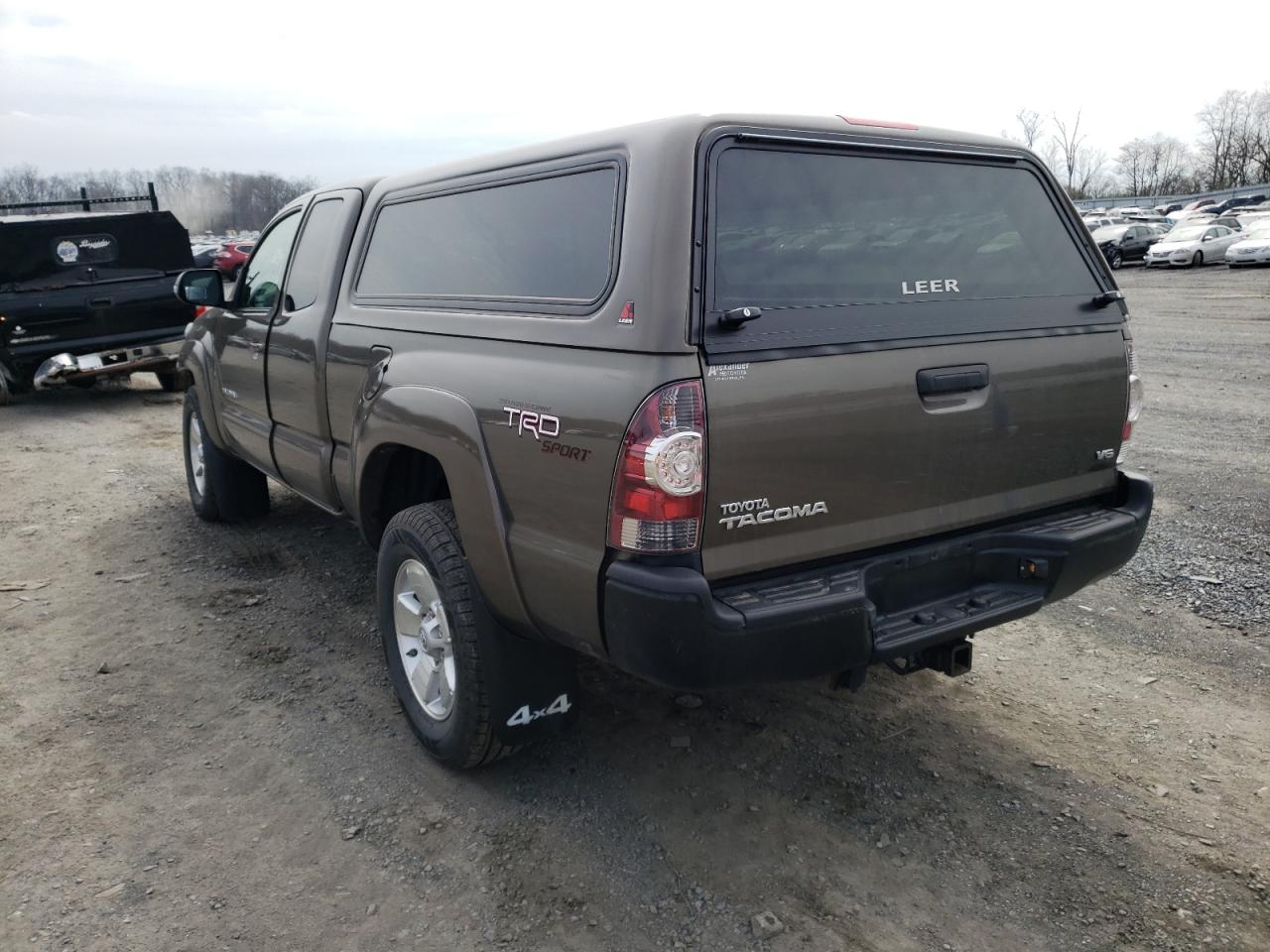 Photo 3 from auction – 2012 TOYOTA TACOMA with VIN 5TFUU4EN5CX043651