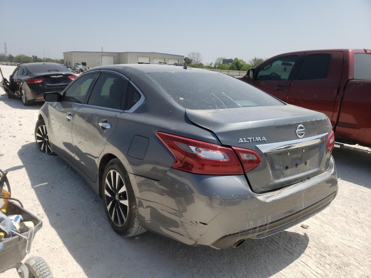 Photo 3 from auction – 2018 NISSAN ALTIMA 2.5 with VIN 1N4AL3AP8JC201031