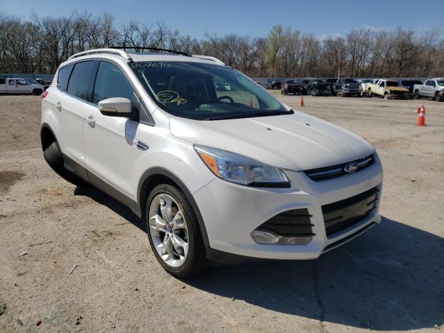 FORD ESCAPE TIT 2015 with VIN 1FMCU0JX5FUB07670 - Photo from auction