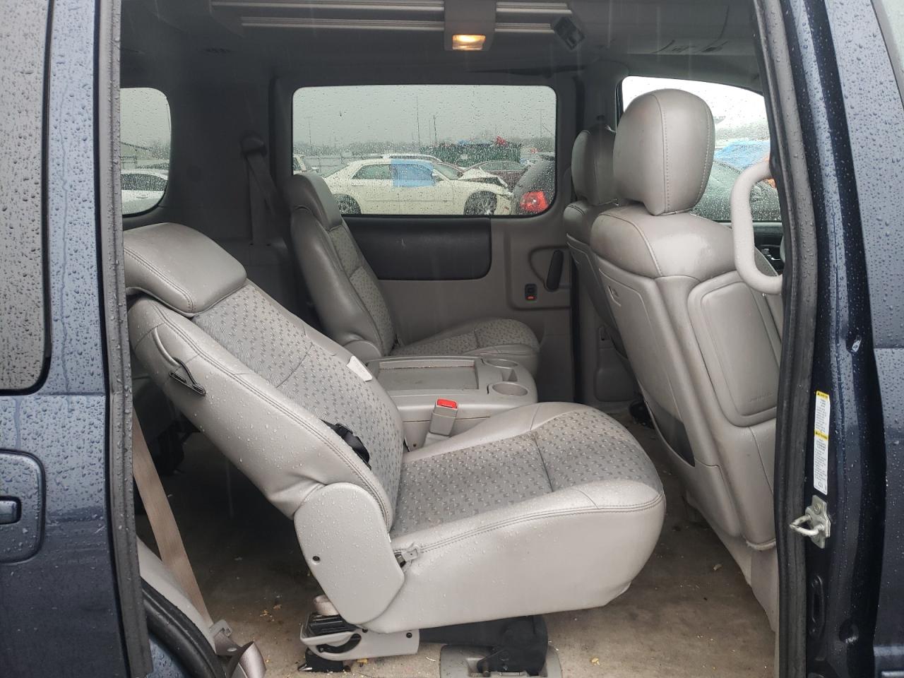 Фото 6 с аукциона – 2007 CHEVROLET UPLANDER L с VIN 1GNDV33167D101708