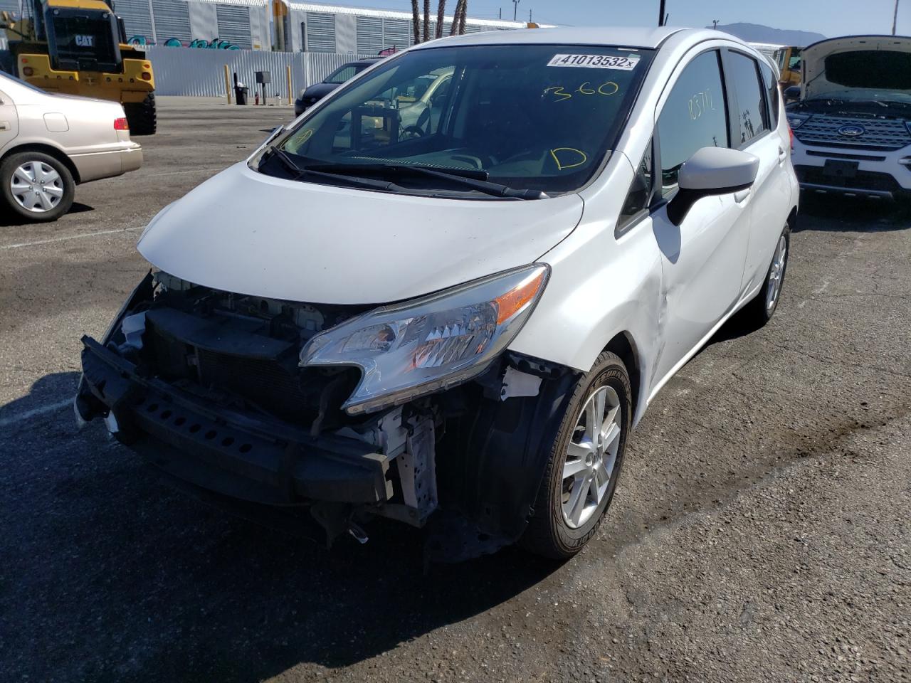 Photo 2 from auction – 2016 NISSAN VERSA NOTE with VIN 3N1CE2CP2GL376055