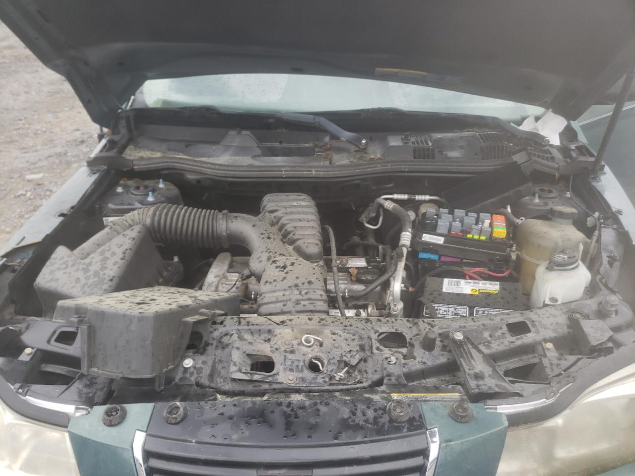 Photo 7 from auction – 2006 SATURN VUE with VIN 5GZCZ33D36S851580