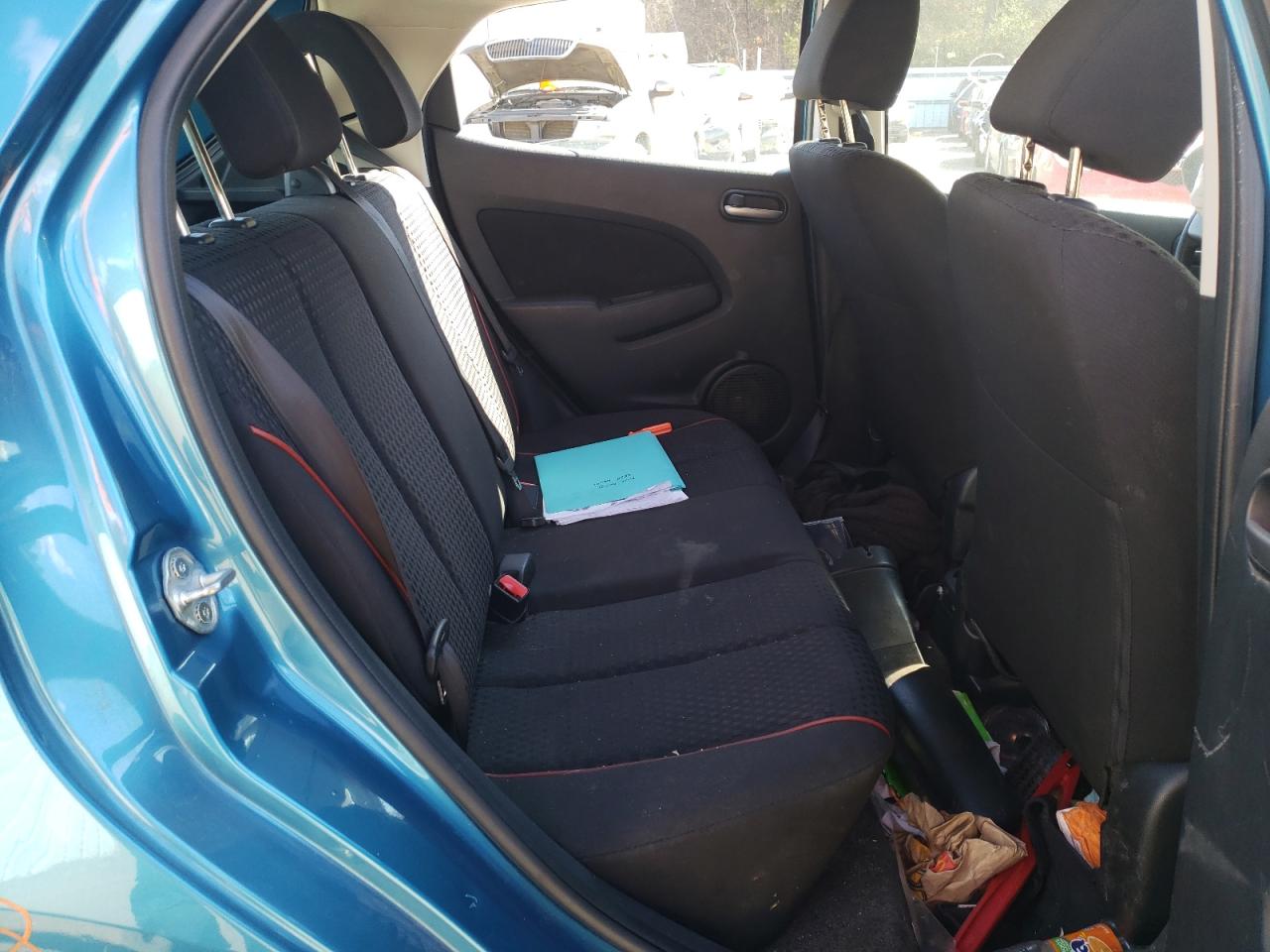 Photo 6 from auction – 2012 MAZDA MAZDA2 with VIN JM1DE1LY6C0148314