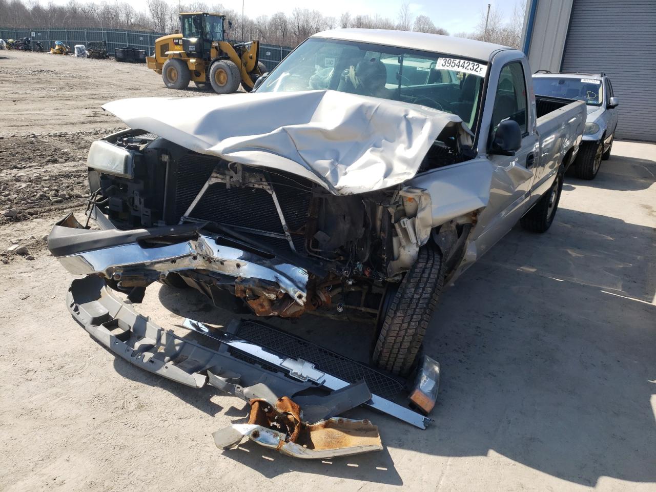 Photo 2 from auction – 2005 CHEVROLET SILVERADO with VIN 1GCEK14X75Z181243