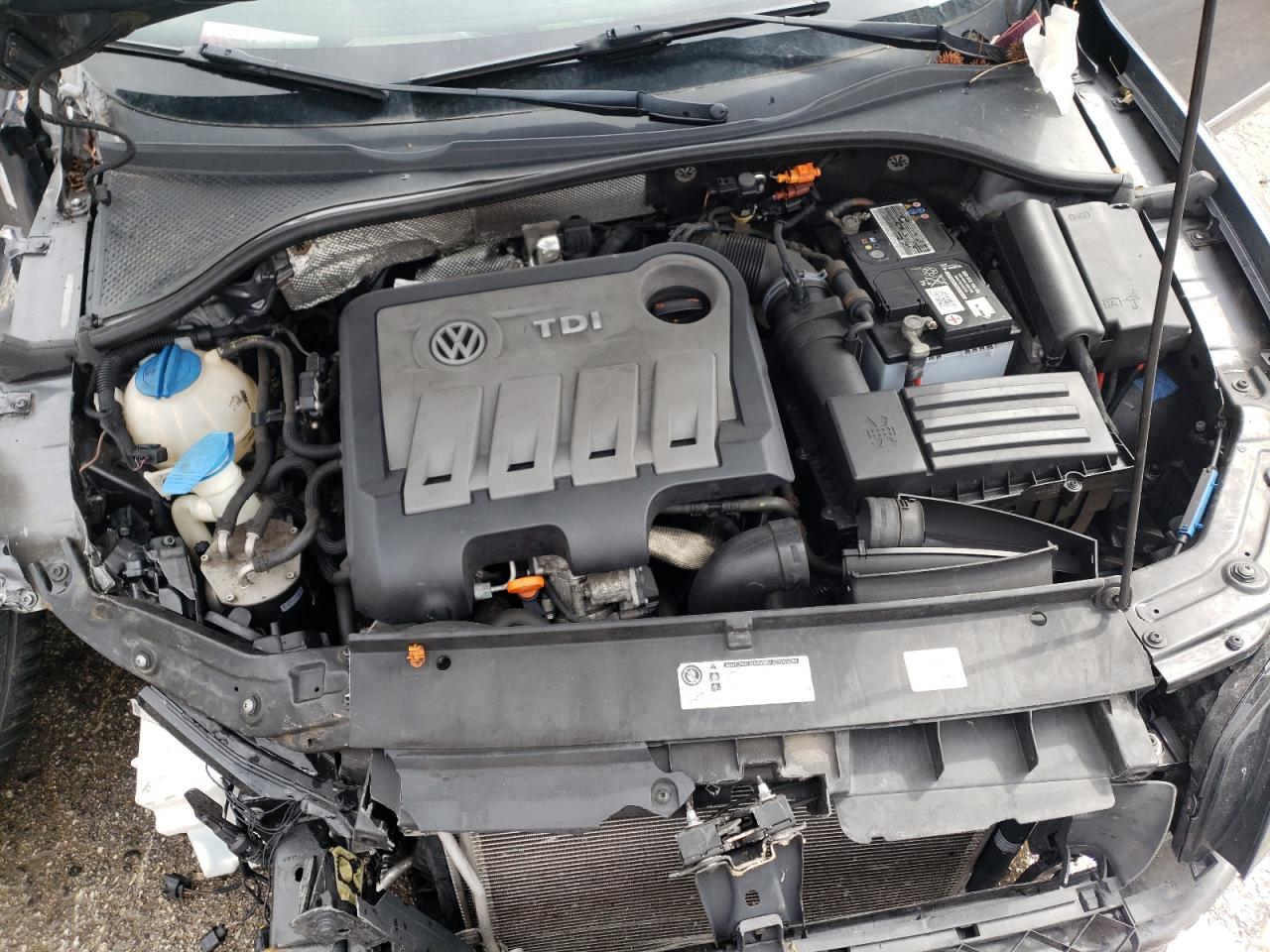 Photo 7 from auction – 2013 VOLKSWAGEN PASSAT SEL with VIN 1VWCN7A36DC098016