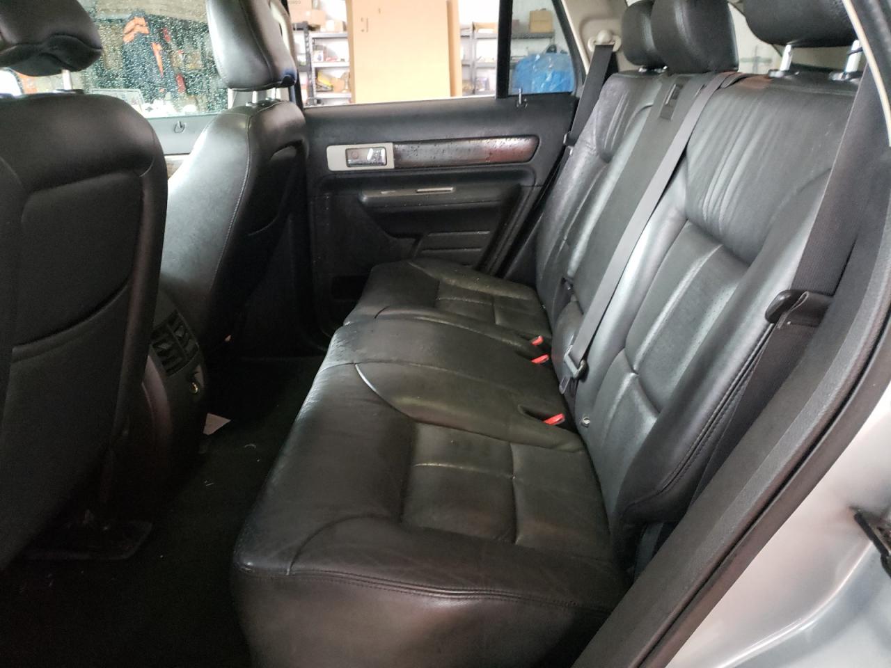 Photo 6 from auction – 2007 LINCOLN MKX with VIN 2LMDU68C07BJ11910