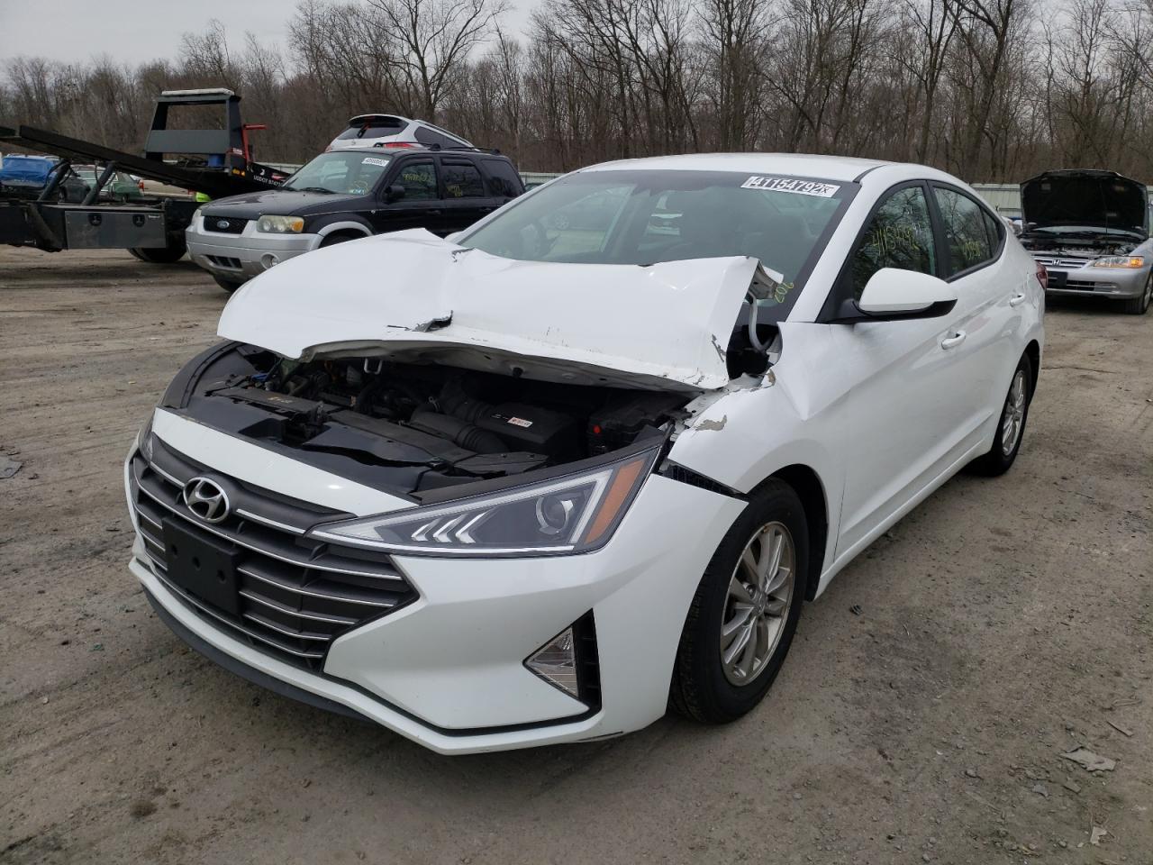 Photo 2 from auction – 2019 HYUNDAI ELANTRA EC with VIN 5NPD94LA3KH446510