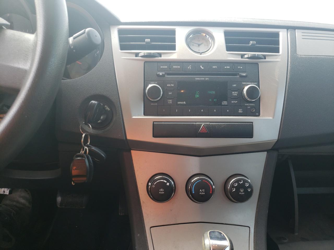 Photo 9 from auction – 2010 CHRYSLER SEBRING TO with VIN 1C3CC4FBXAN232084