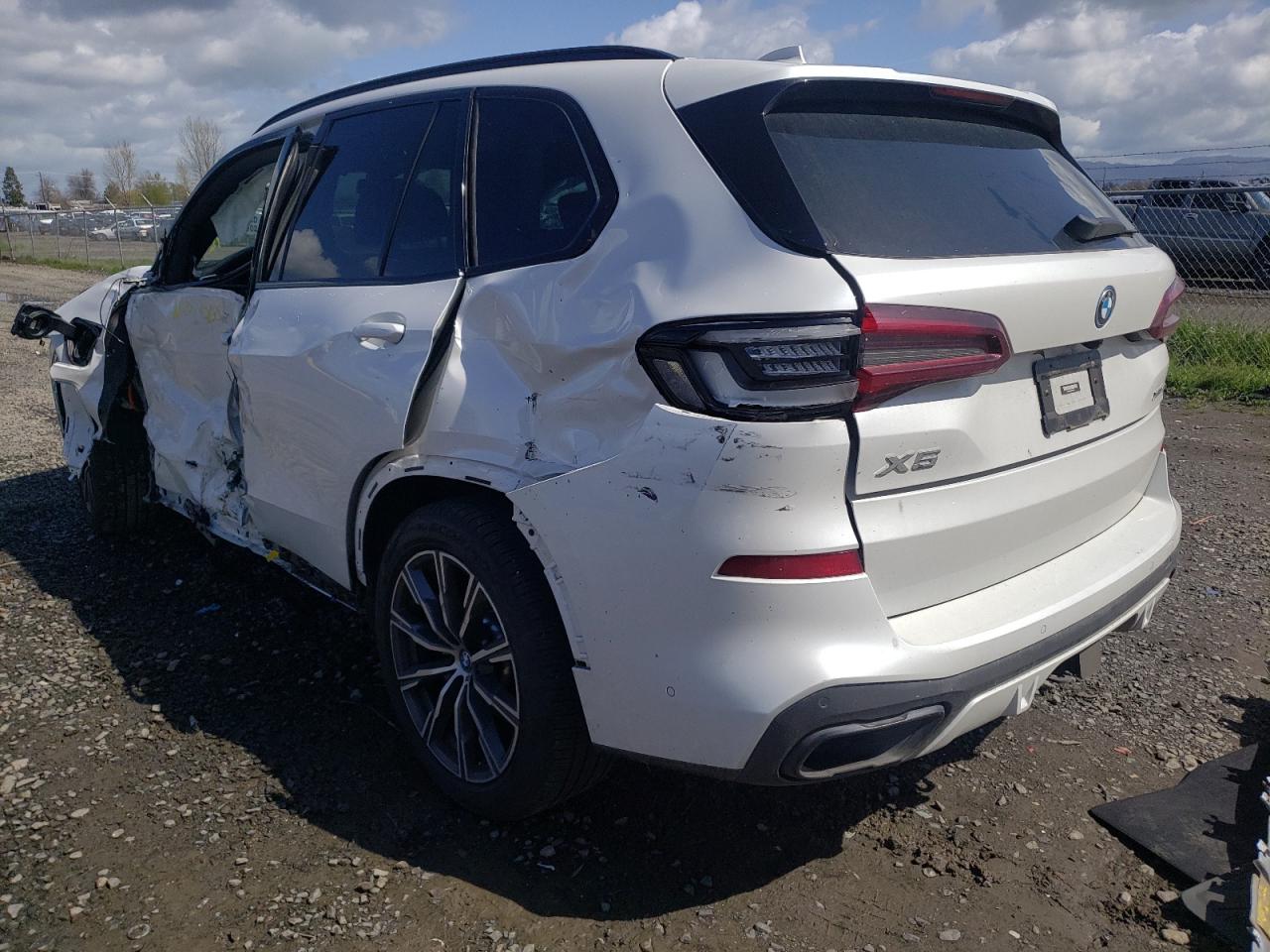 Photo 3 from auction – 2022 BMW X5 XDRIVE4 with VIN 5UXTA6C00N9K04971