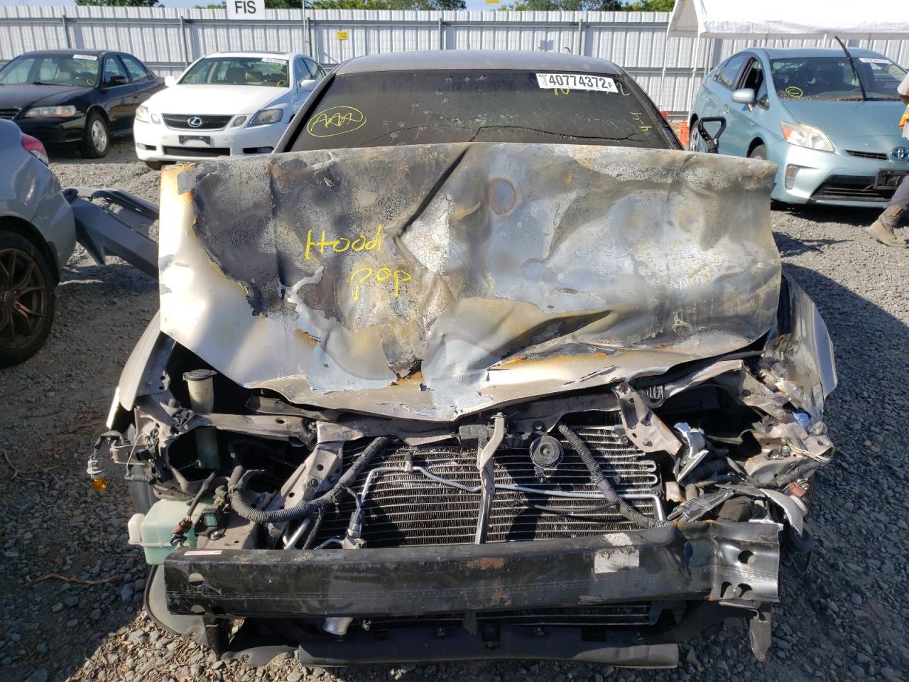 Photo 7 from auction – 2000 TOYOTA CAMRY CE with VIN 4T1BG22K7YU739655