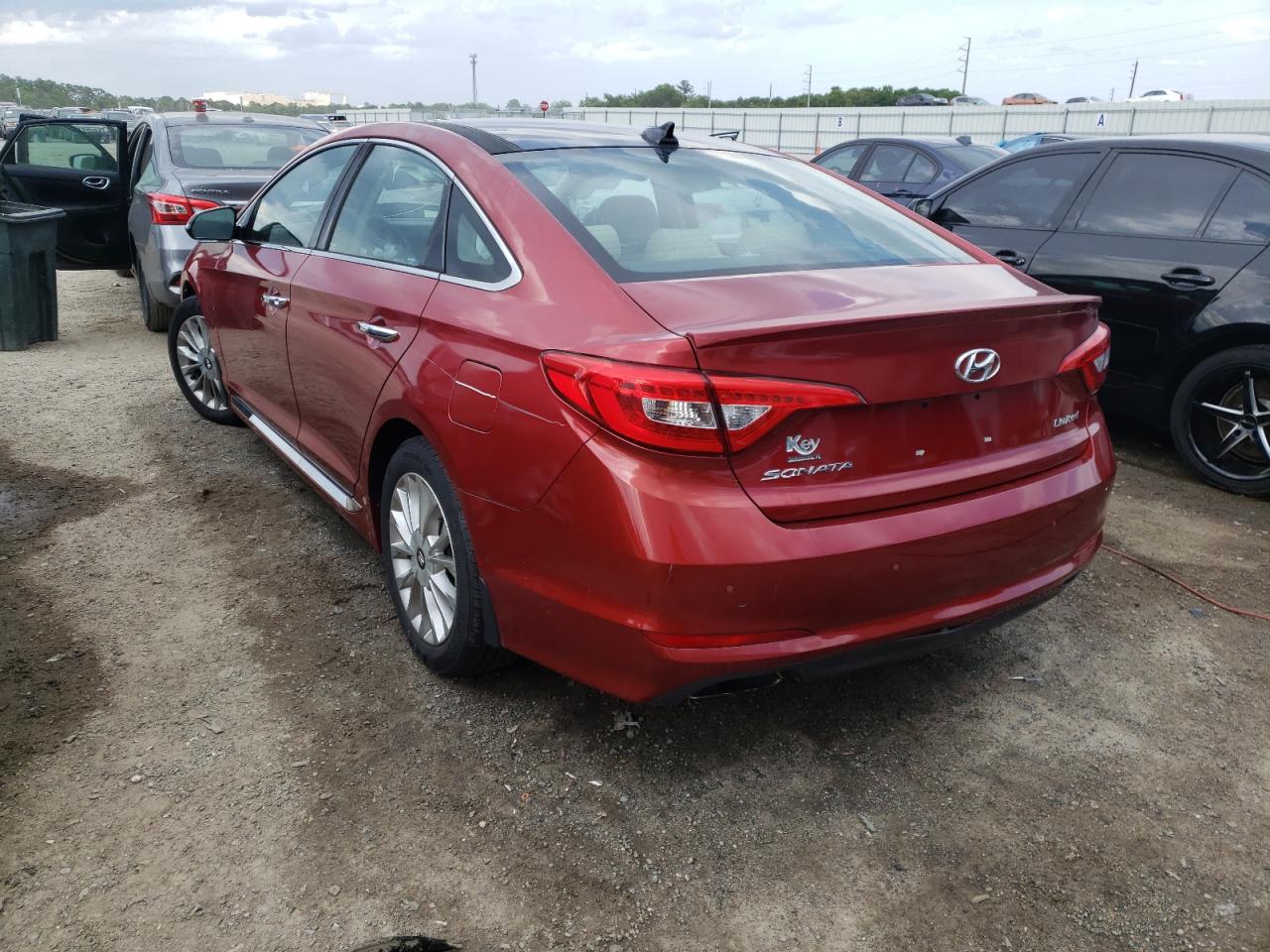 Photo 3 from auction – 2015 HYUNDAI SONATA SPO with VIN 5NPE34AF3FH141874