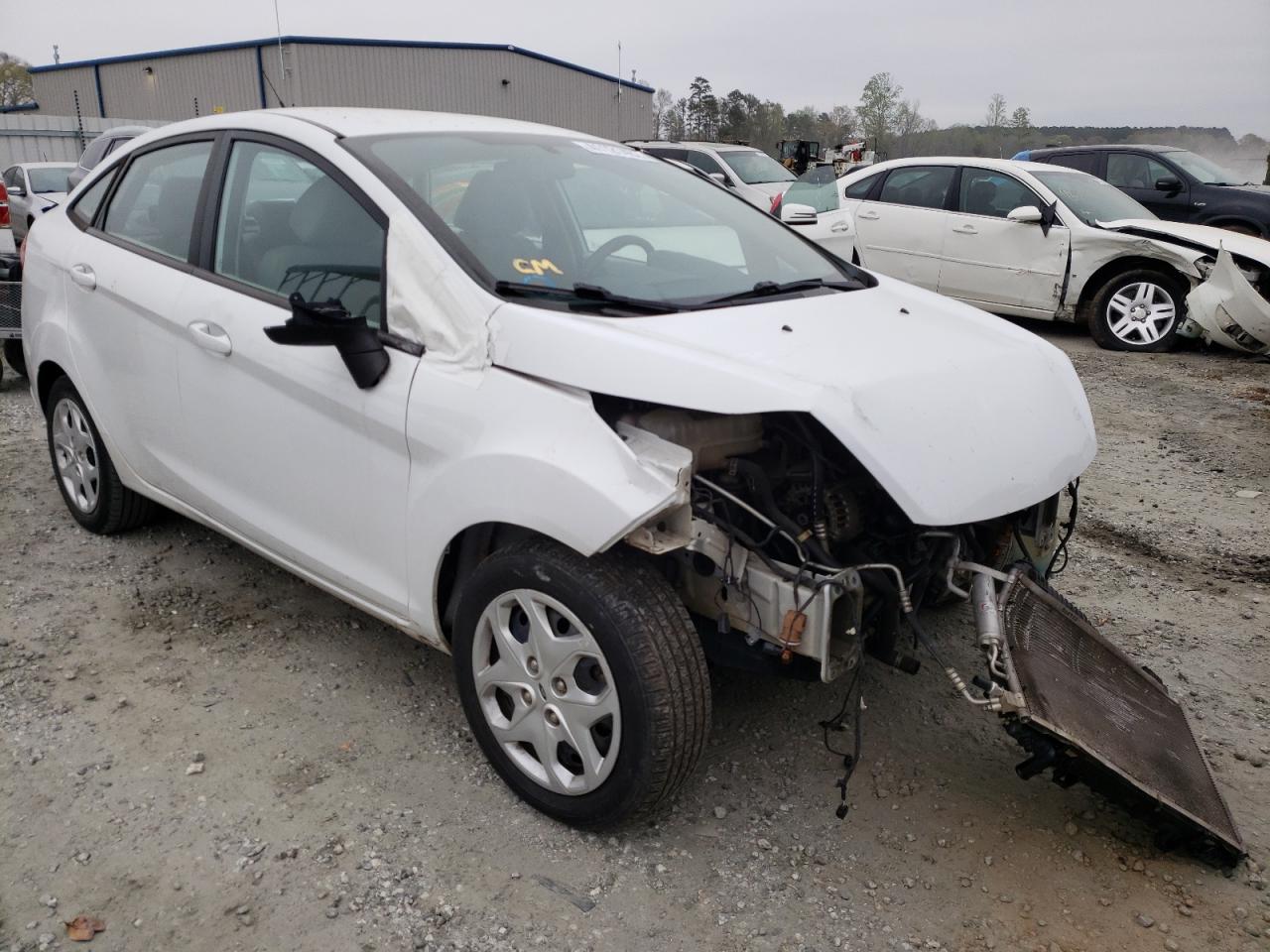 FORD FIESTA SE 2013 with VIN 3FADP4BJ4DM223323 - Photo from auction