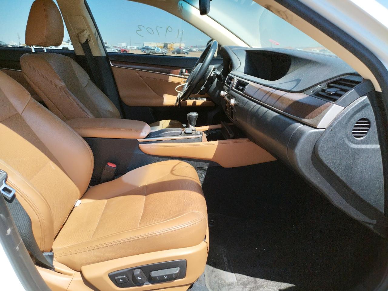 Photo 5 from auction – 2015 LEXUS GS 350 with VIN JTHBE1BL7FA000828