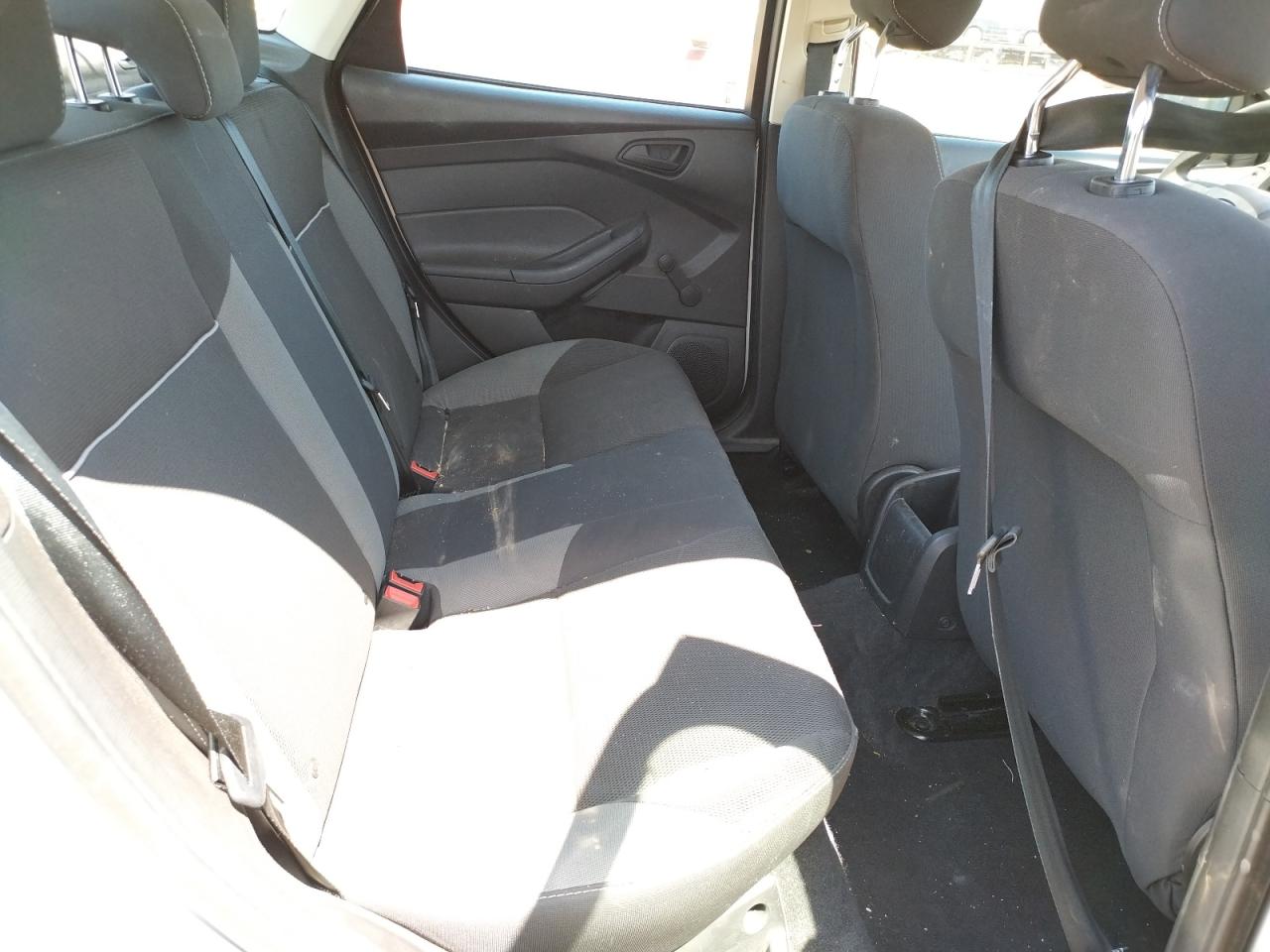 Photo 6 from auction – 2012 FORD FOCUS S with VIN 1FAHP3E28CL477617