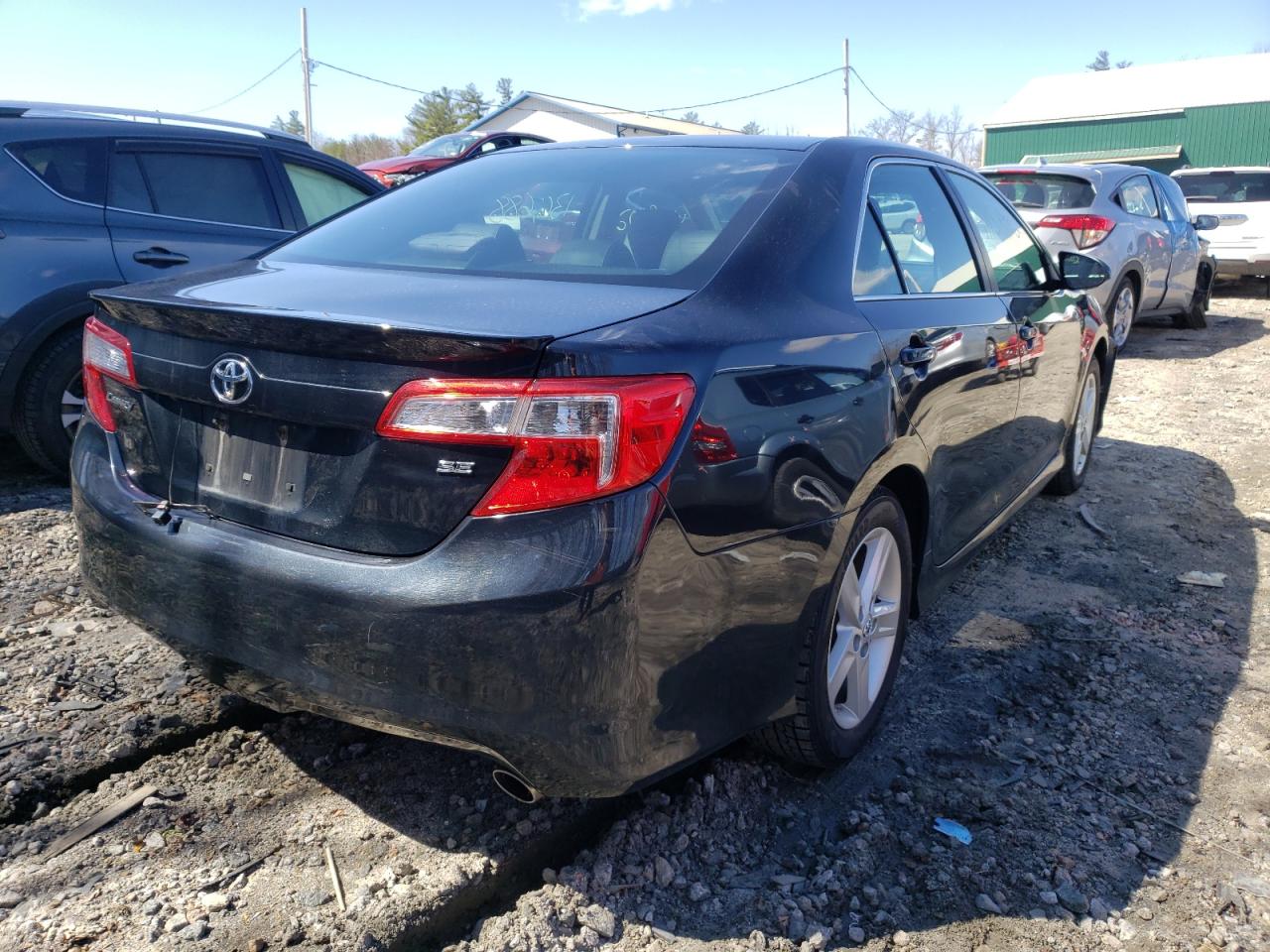Photo 4 from auction – 2014 TOYOTA CAMRY L with VIN 4T1BF1FK9EU419675