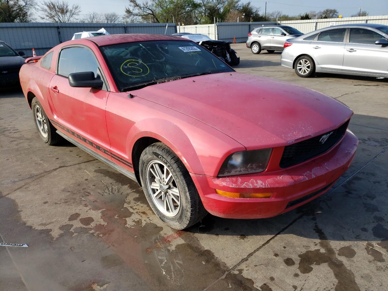FORD MUSTANG 2005 with VIN 1ZVFT80N255148203 - Photo from auction