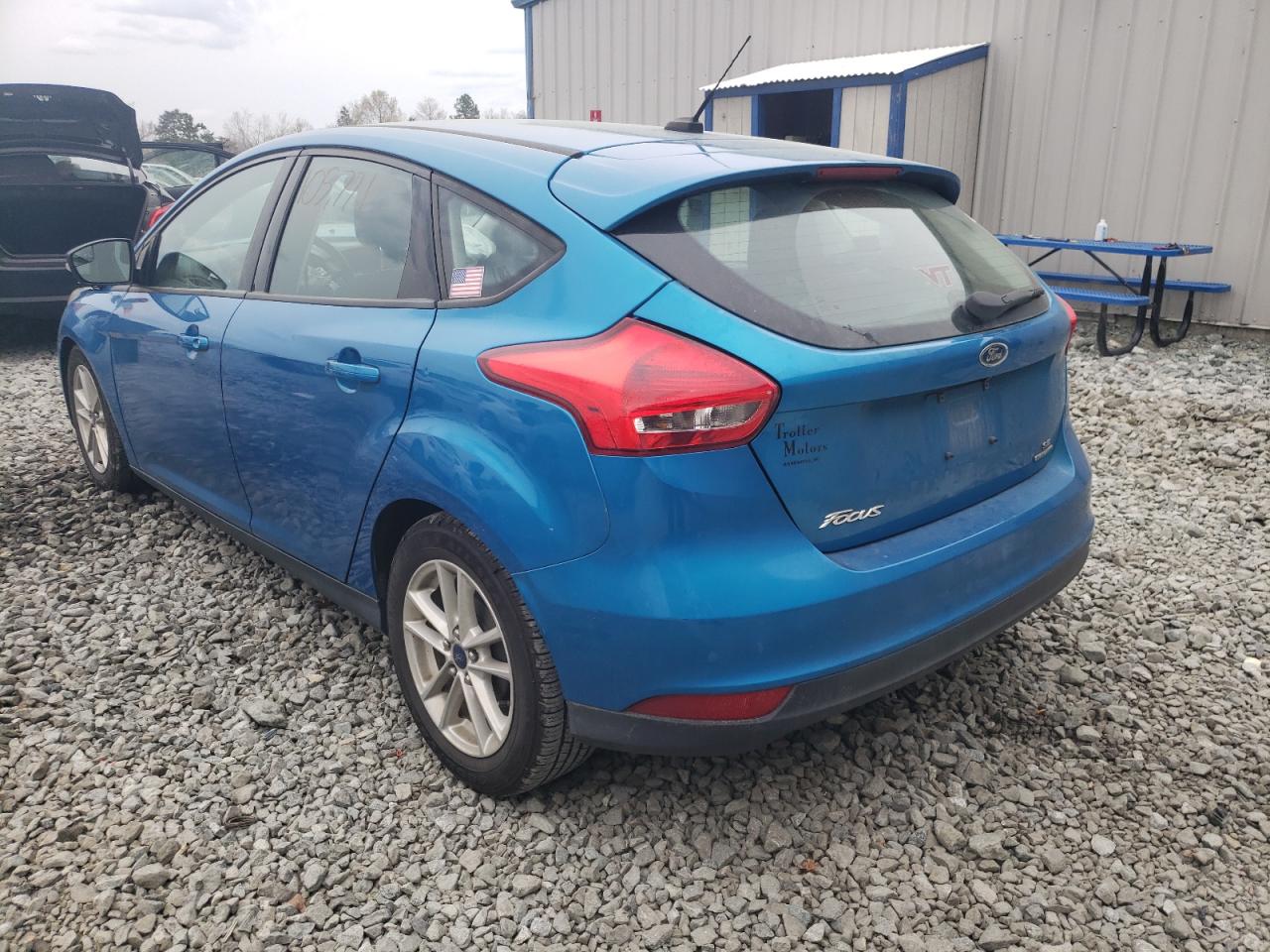 Photo 3 from auction – 2016 FORD FOCUS SE with VIN 1FADP3K21GL284010