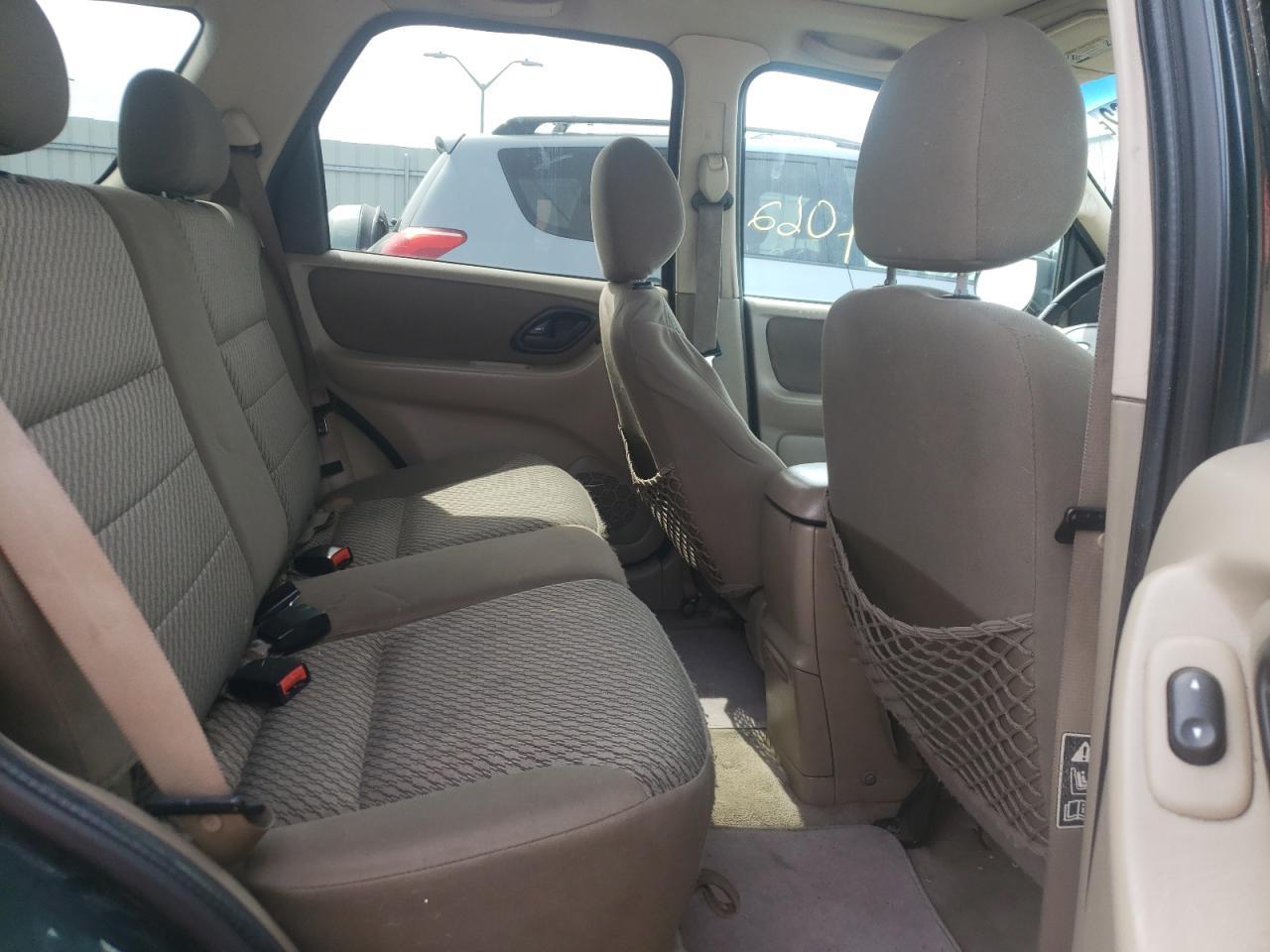 Photo 6 from auction – 2003 FORD ESCAPE XLT with VIN 1FMYU93173KC42482