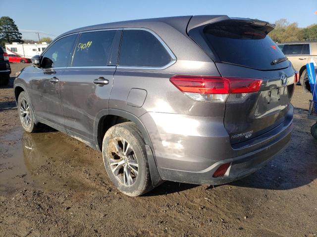 Photo 3 from auction – 2019 TOYOTA HIGHLANDER with VIN 5TDZZRFH8KS298327