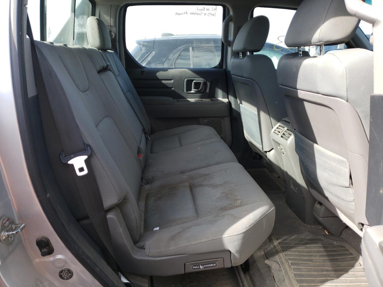 Photo 6 from auction – 2010 HONDA RIDGELINE with VIN 5FPYK1F22AB003763
